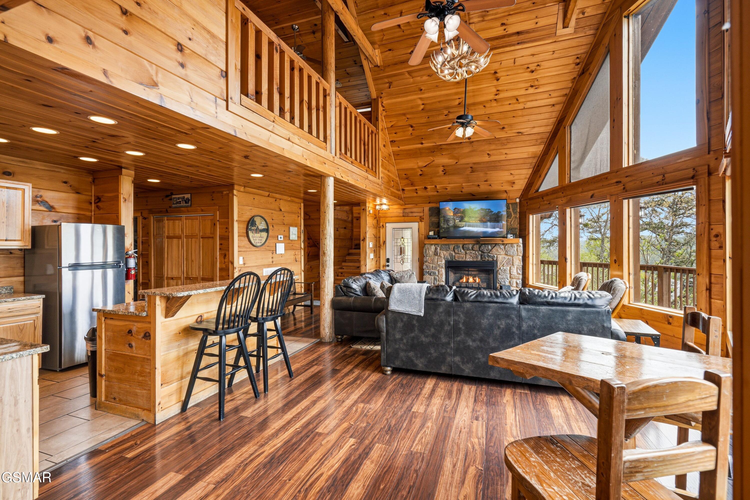 2456 Hackberry Drive Sevierville TN 37862