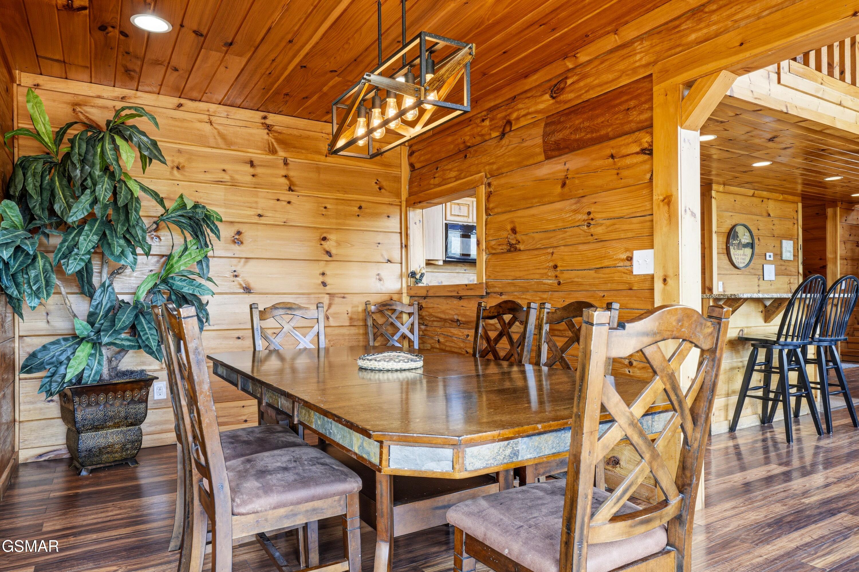 2456 Hackberry Drive Sevierville TN 37862