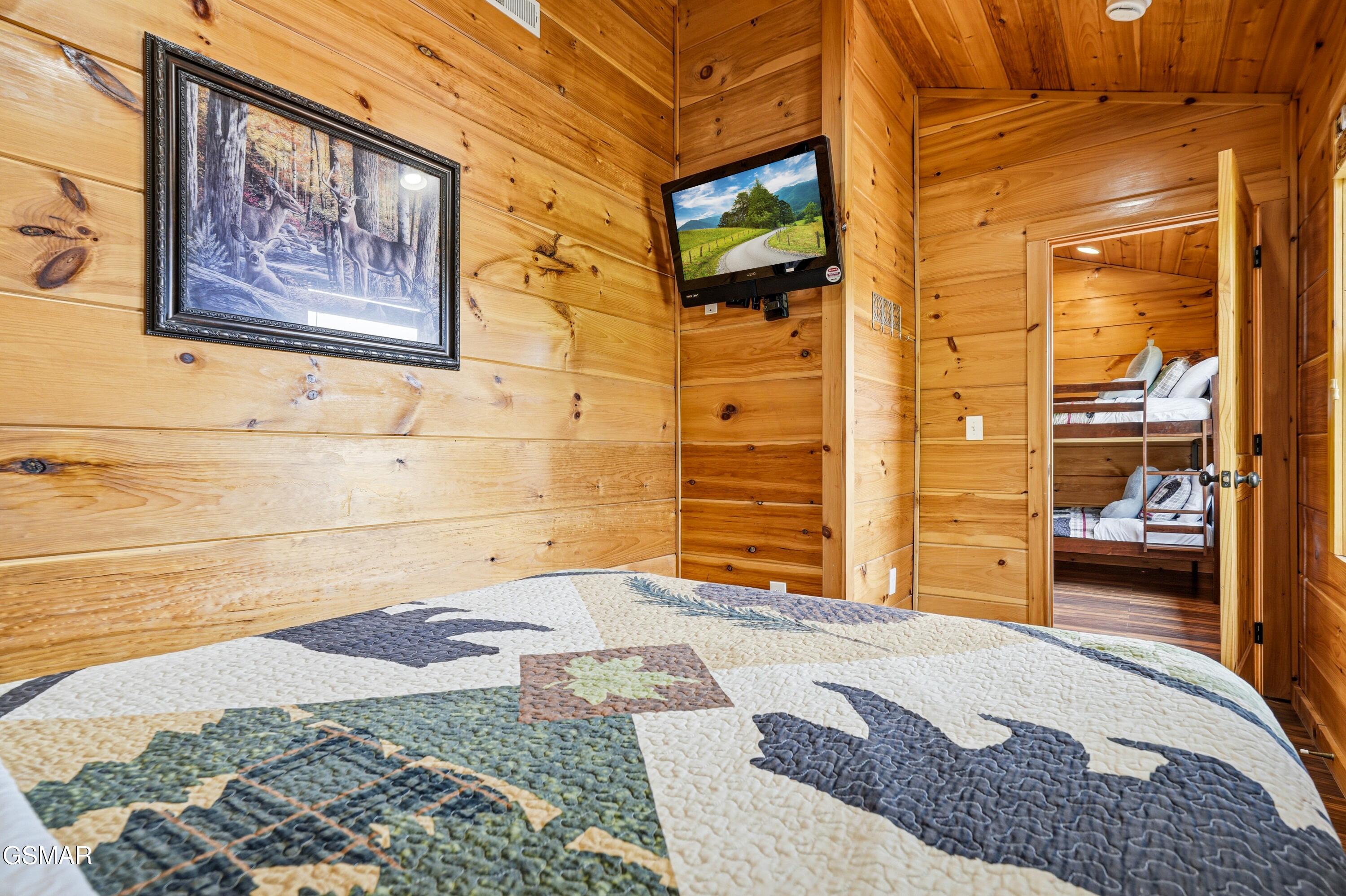 2456 Hackberry Drive Sevierville TN 37862