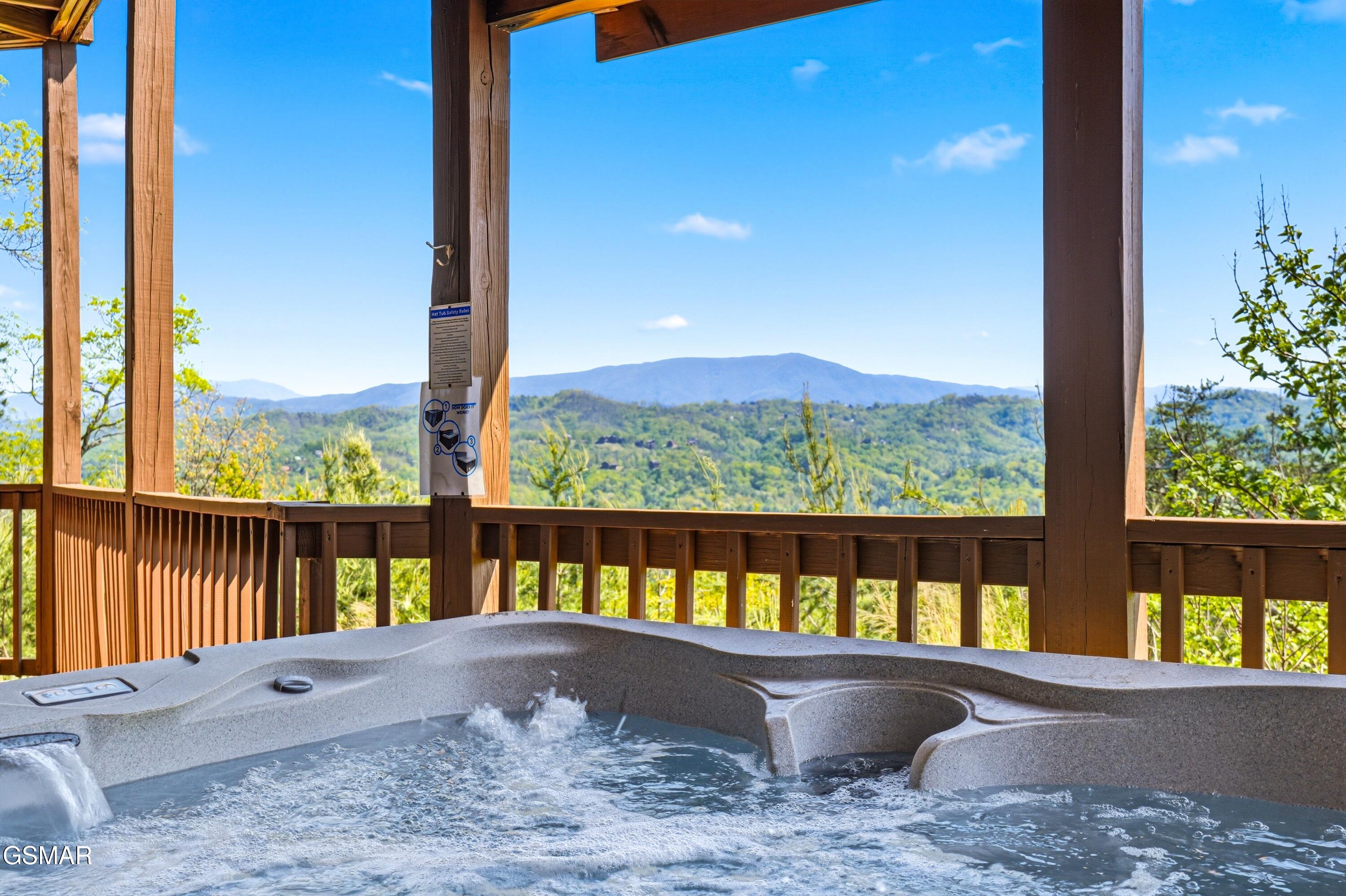 2456 Hackberry Drive Sevierville TN 37862