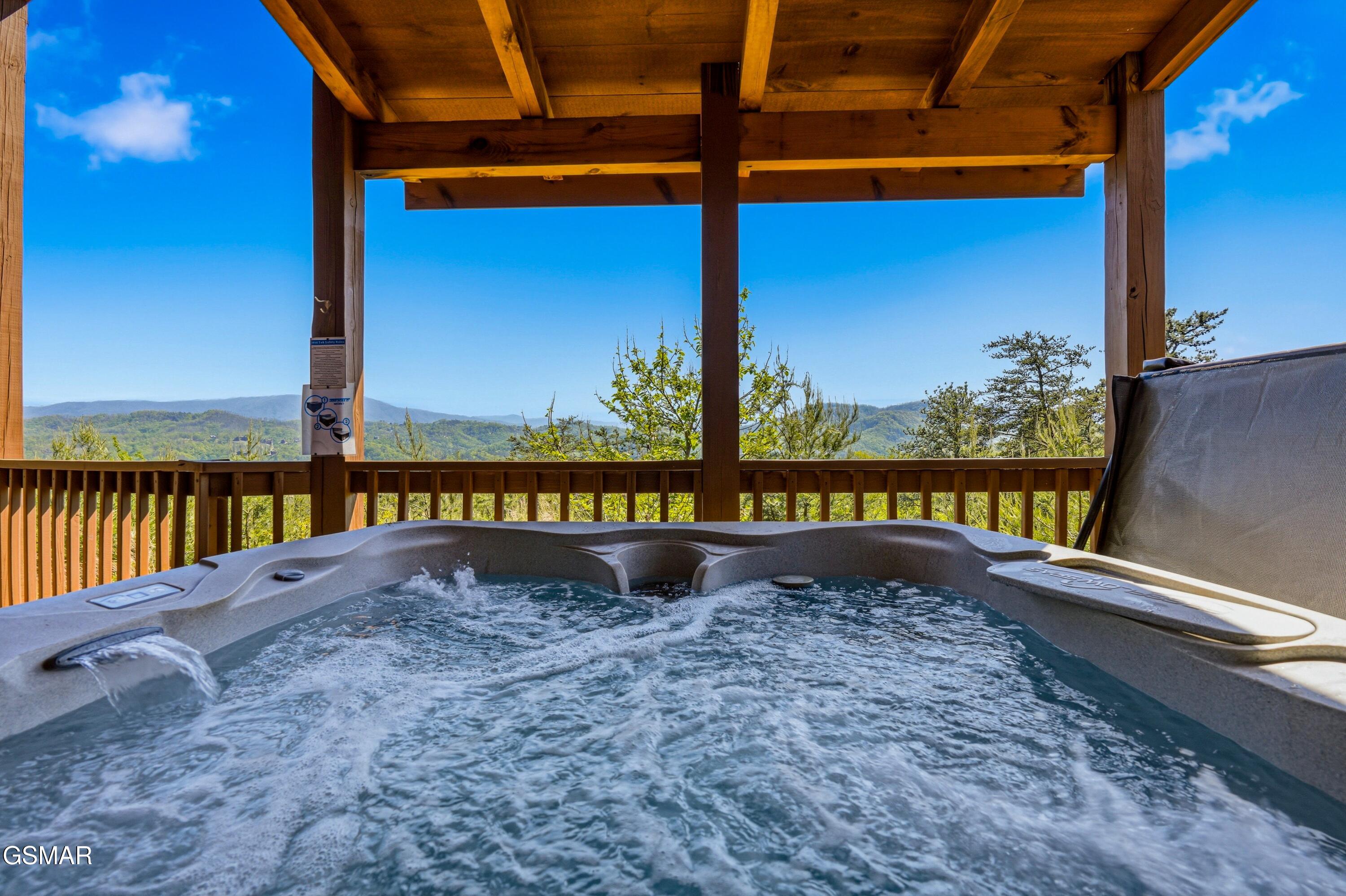2456 Hackberry Drive Sevierville TN 37862