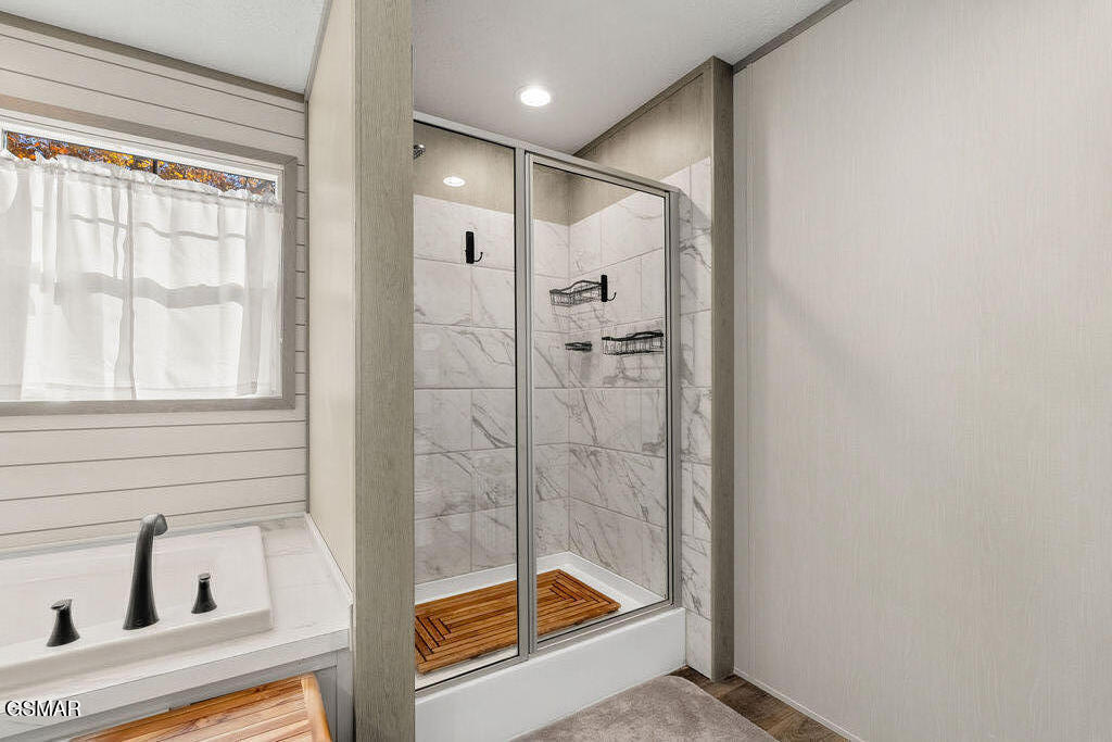 5438 Highway 11w S Bean Station TN 37708