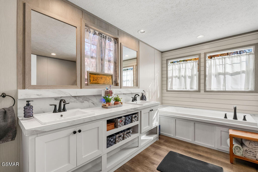 5438 Highway 11w S Bean Station TN 37708