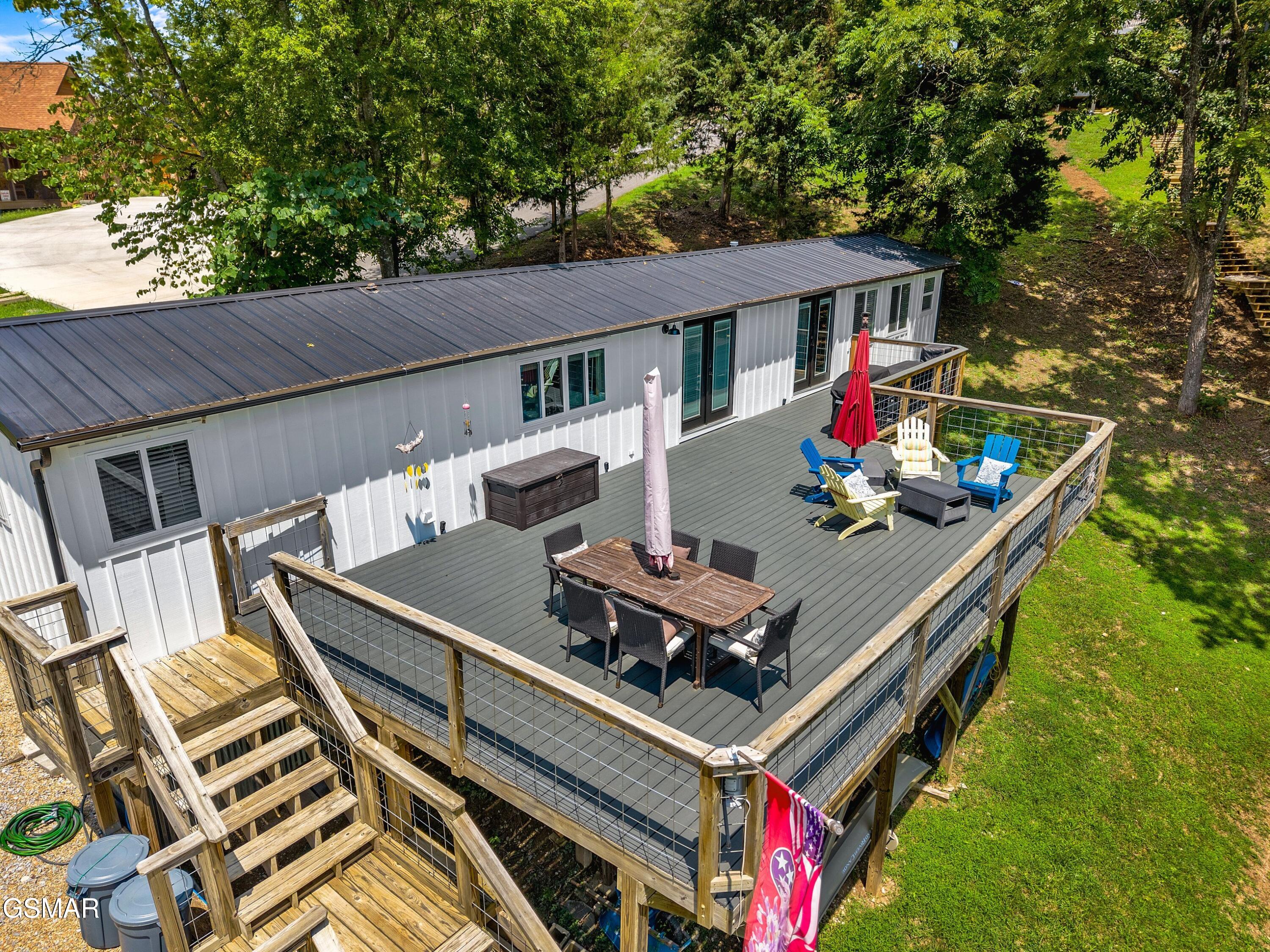 1607 Kinder Lane Dandridge TN 37725