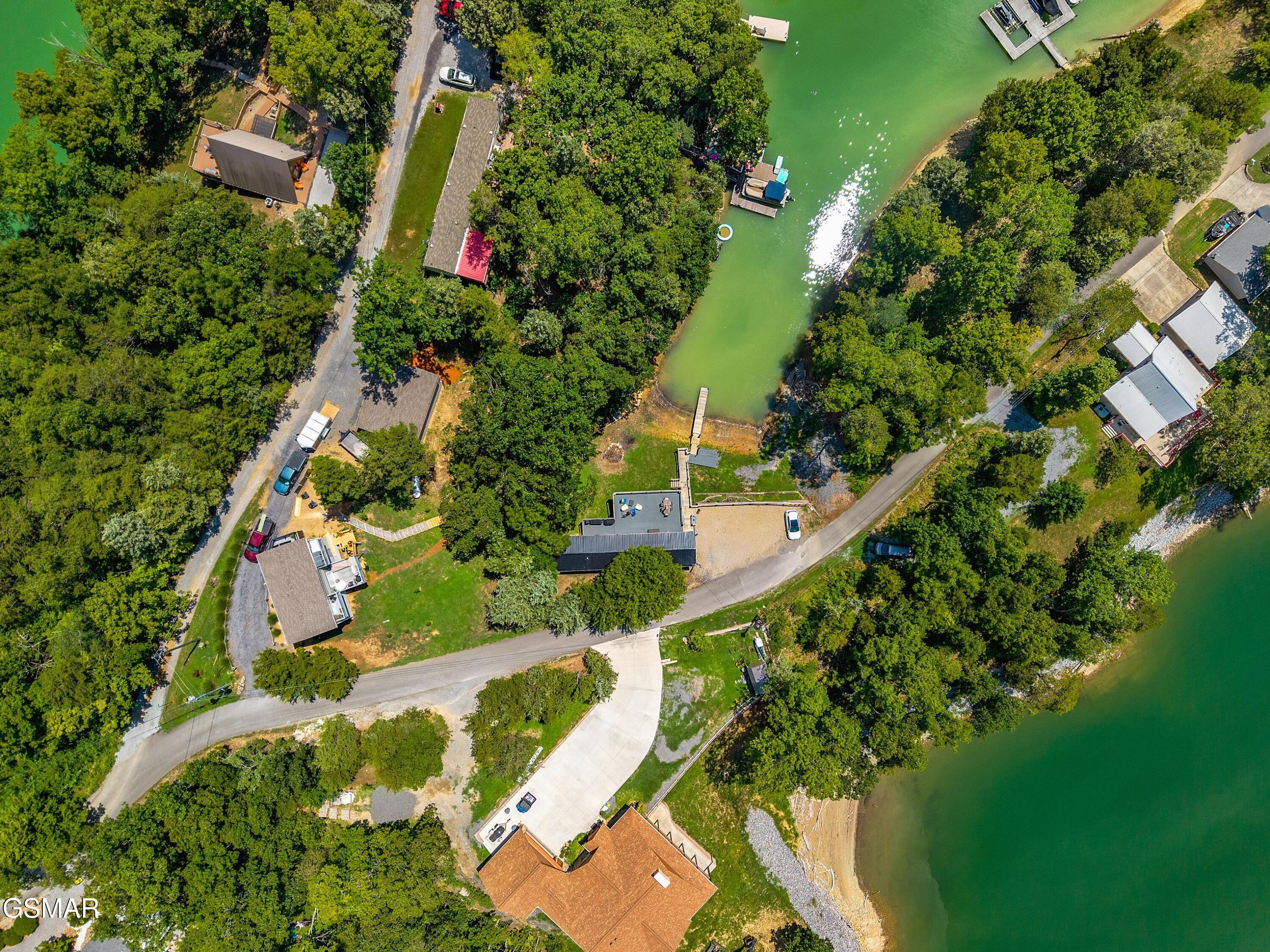1607 Kinder Lane Dandridge TN 37725