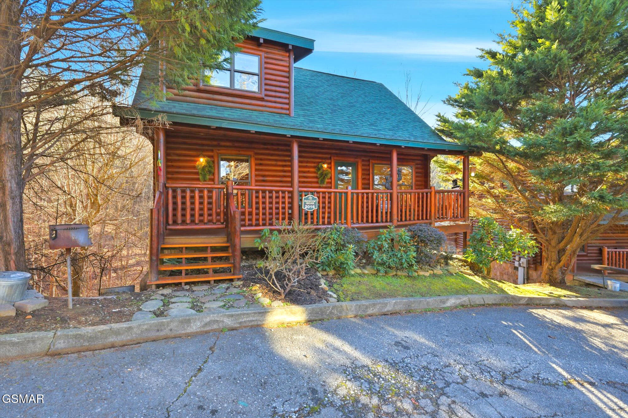 2016 Bear Creek Way Pigeon Forge TN 37862