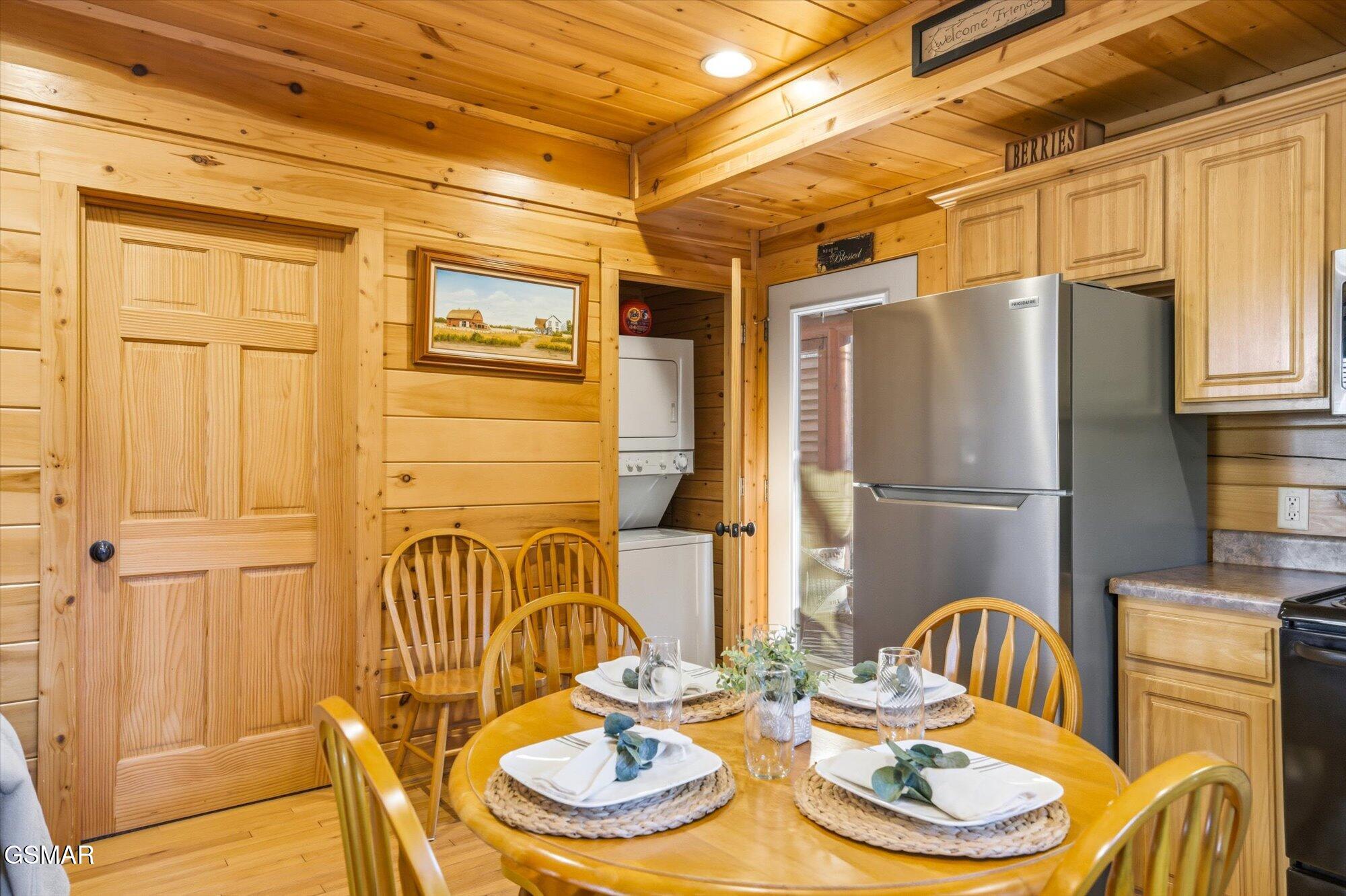 2016 Bear Creek Way Pigeon Forge TN 37862