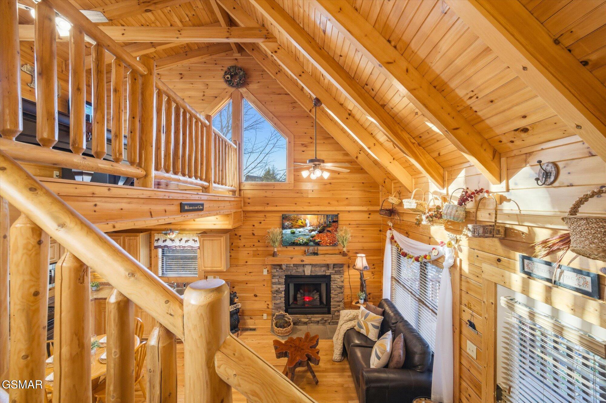 2016 Bear Creek Way Pigeon Forge TN 37862