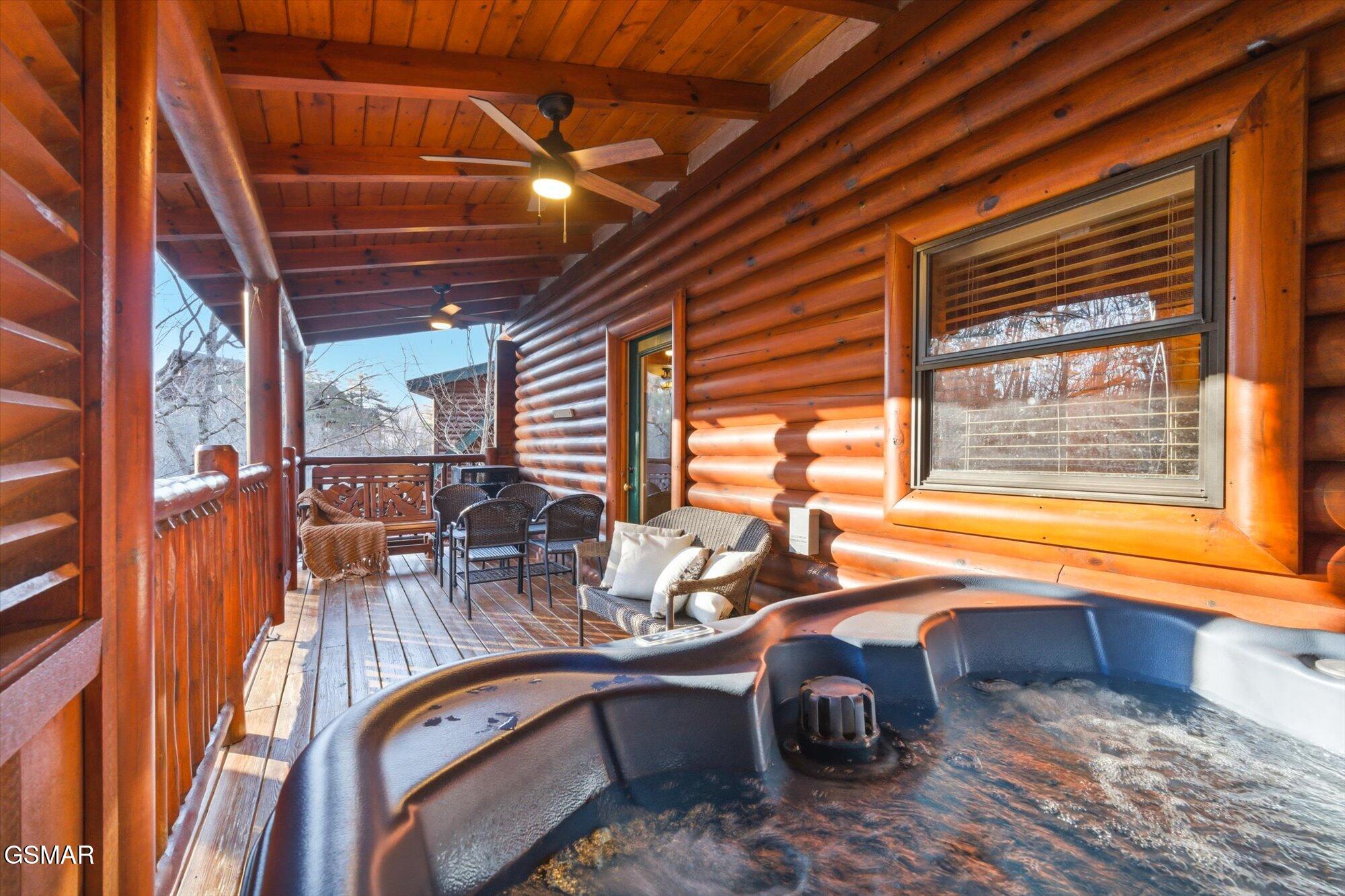 2016 Bear Creek Way Pigeon Forge TN 37862