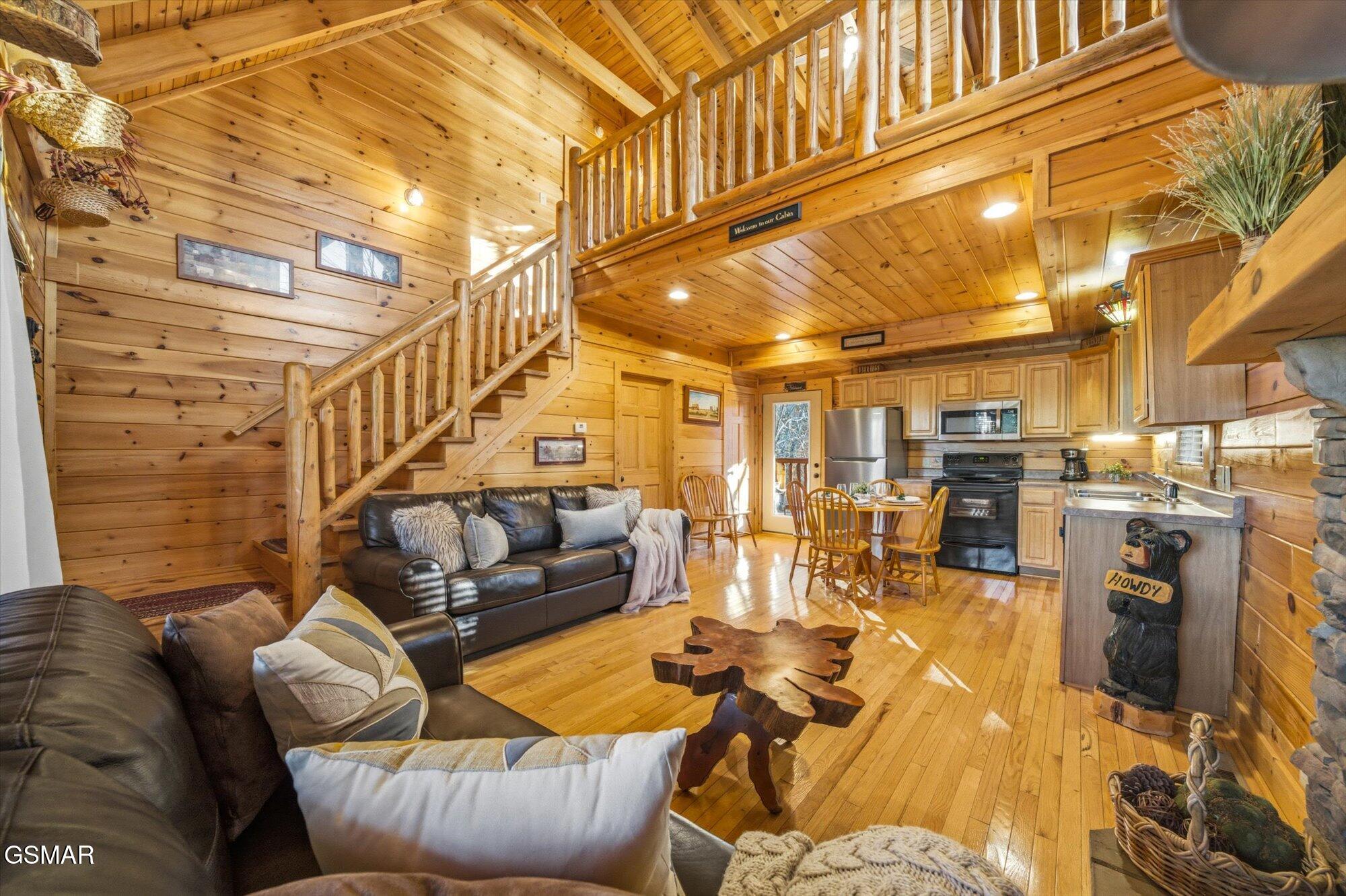 2016 Bear Creek Way Pigeon Forge TN 37862