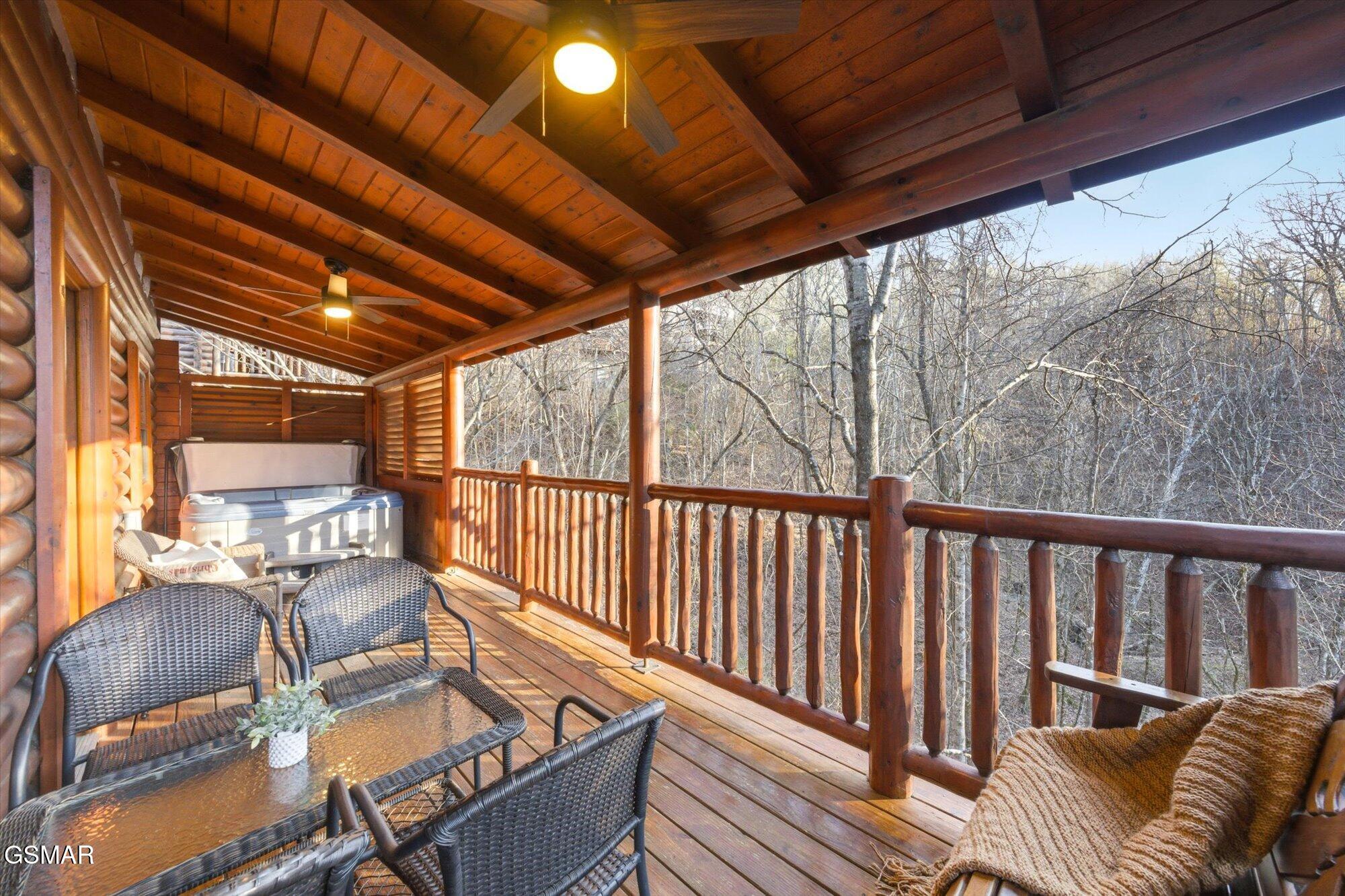 2016 Bear Creek Way Pigeon Forge TN 37862