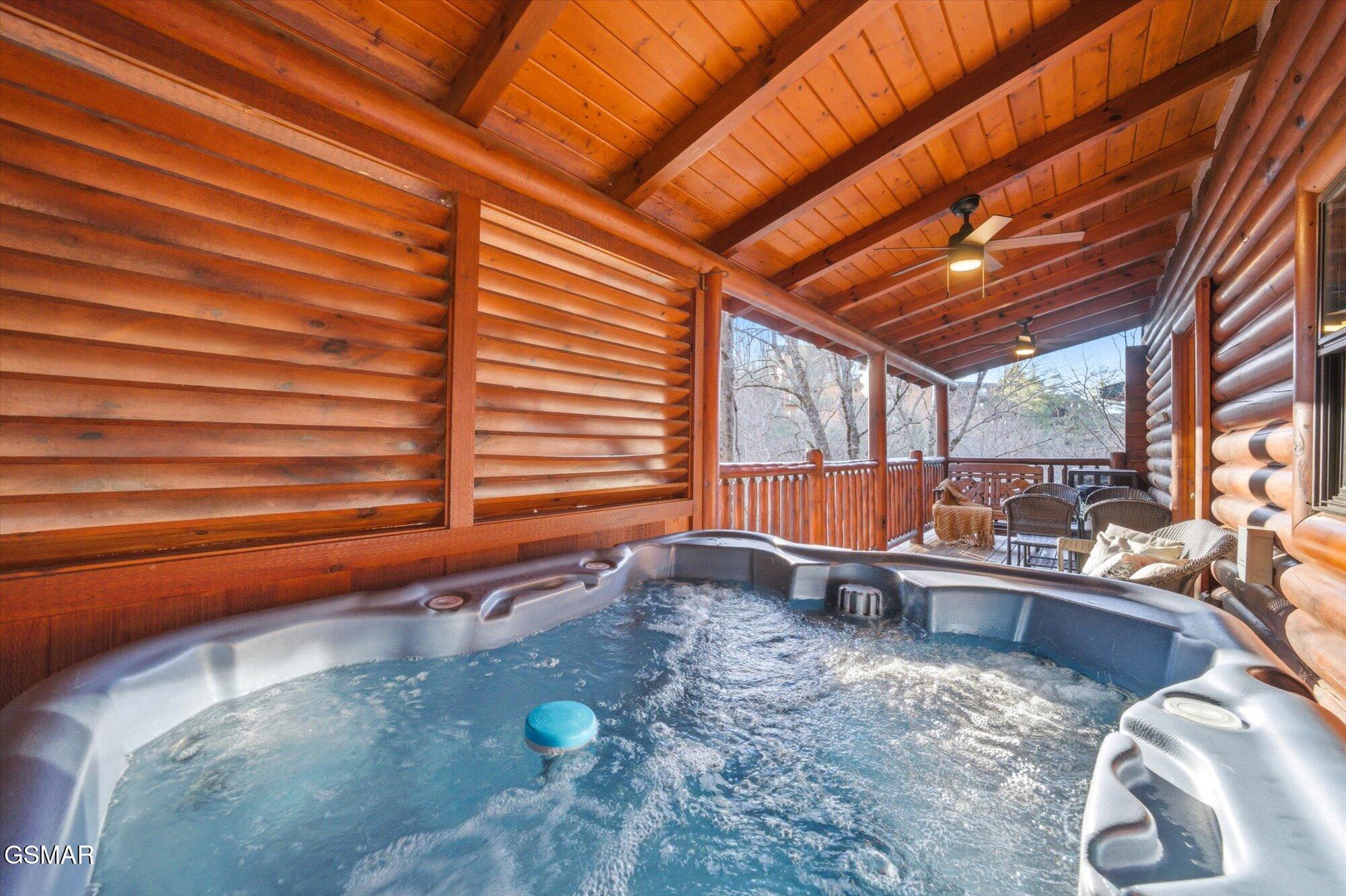 2016 Bear Creek Way Pigeon Forge TN 37862