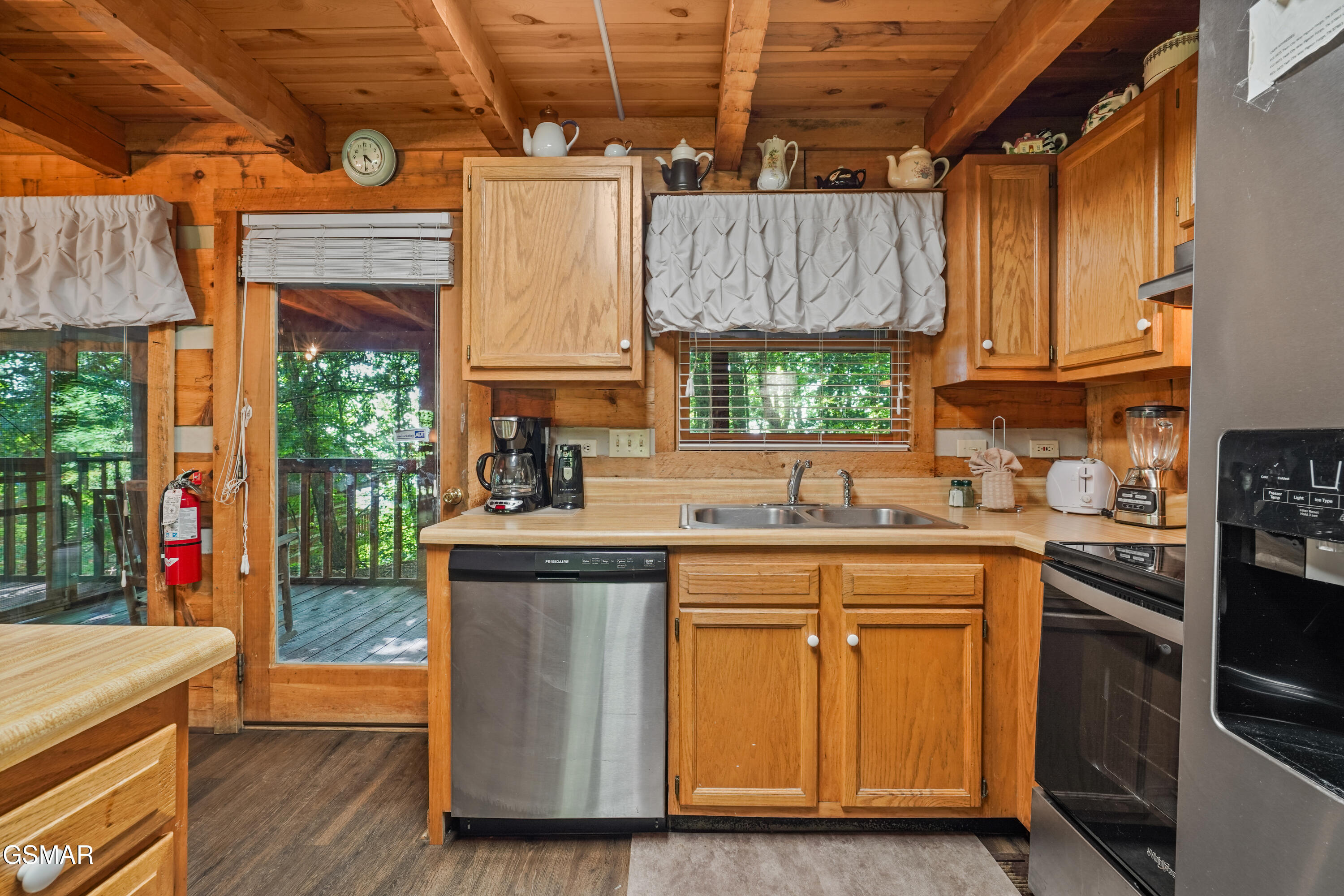 3475 Twin City Way Pigeon Forge TN 37863