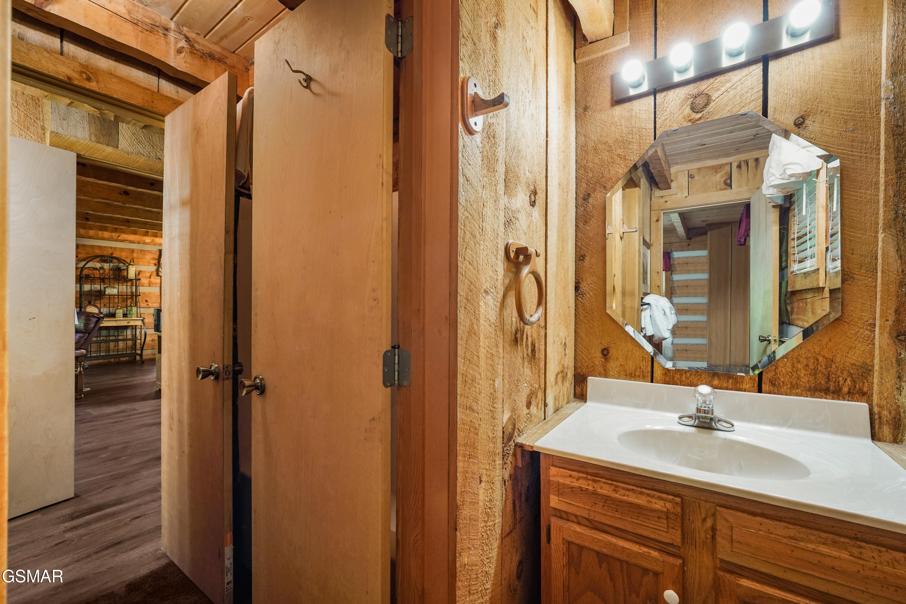 3475 Twin City Way Pigeon Forge TN 37863