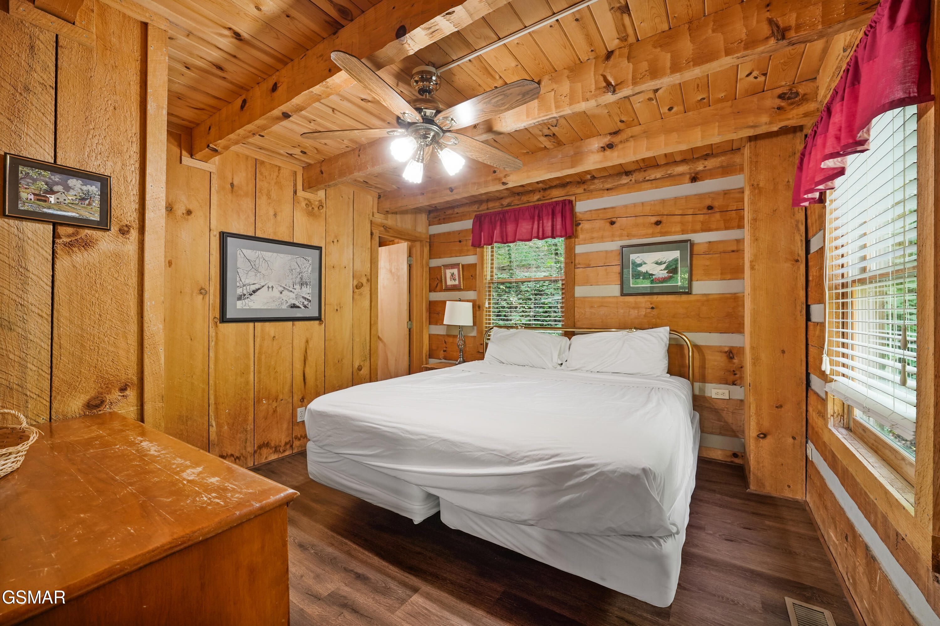 3475 Twin City Way Pigeon Forge TN 37863