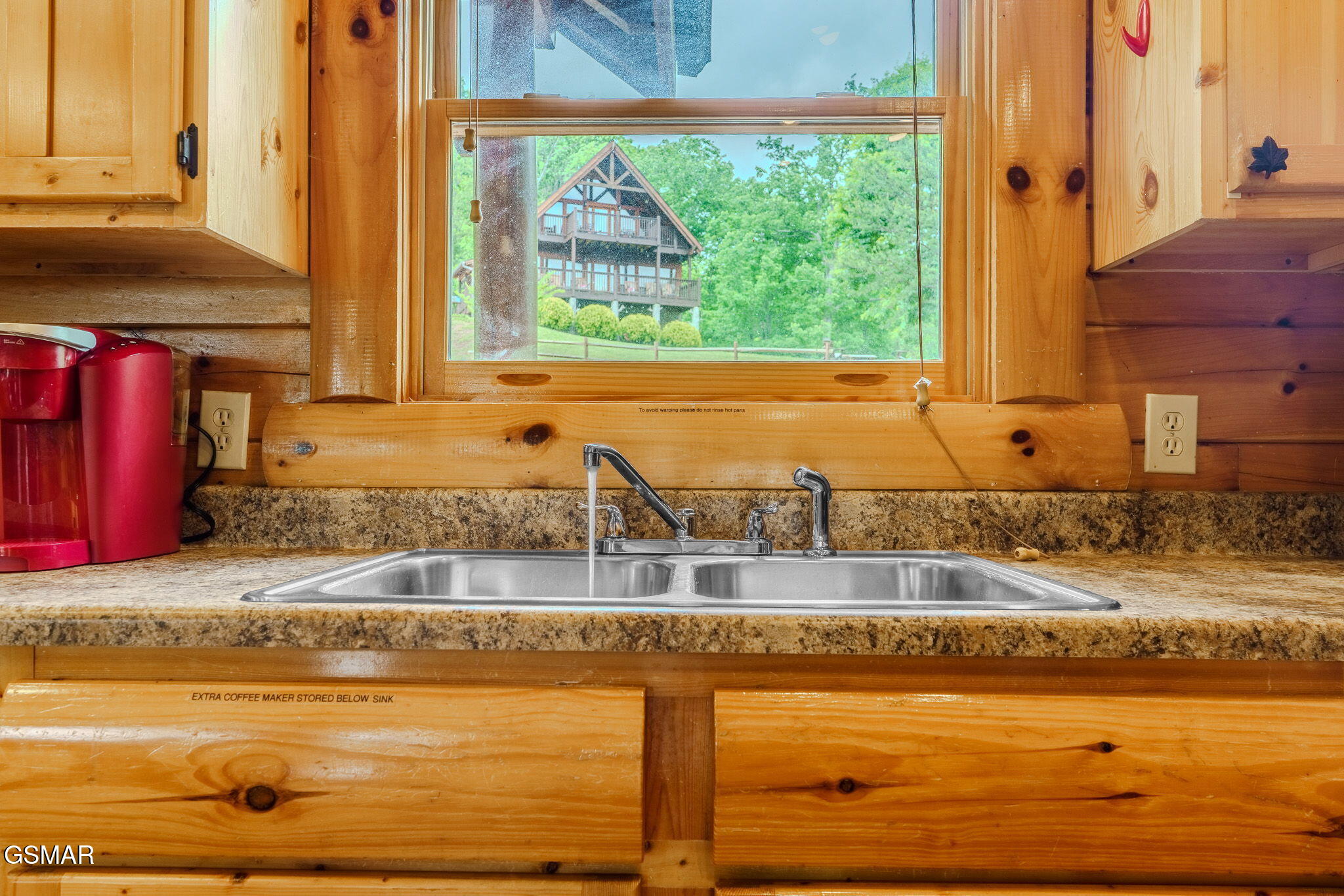 2724 Cats Paw Lane Sevierville TN 37862
