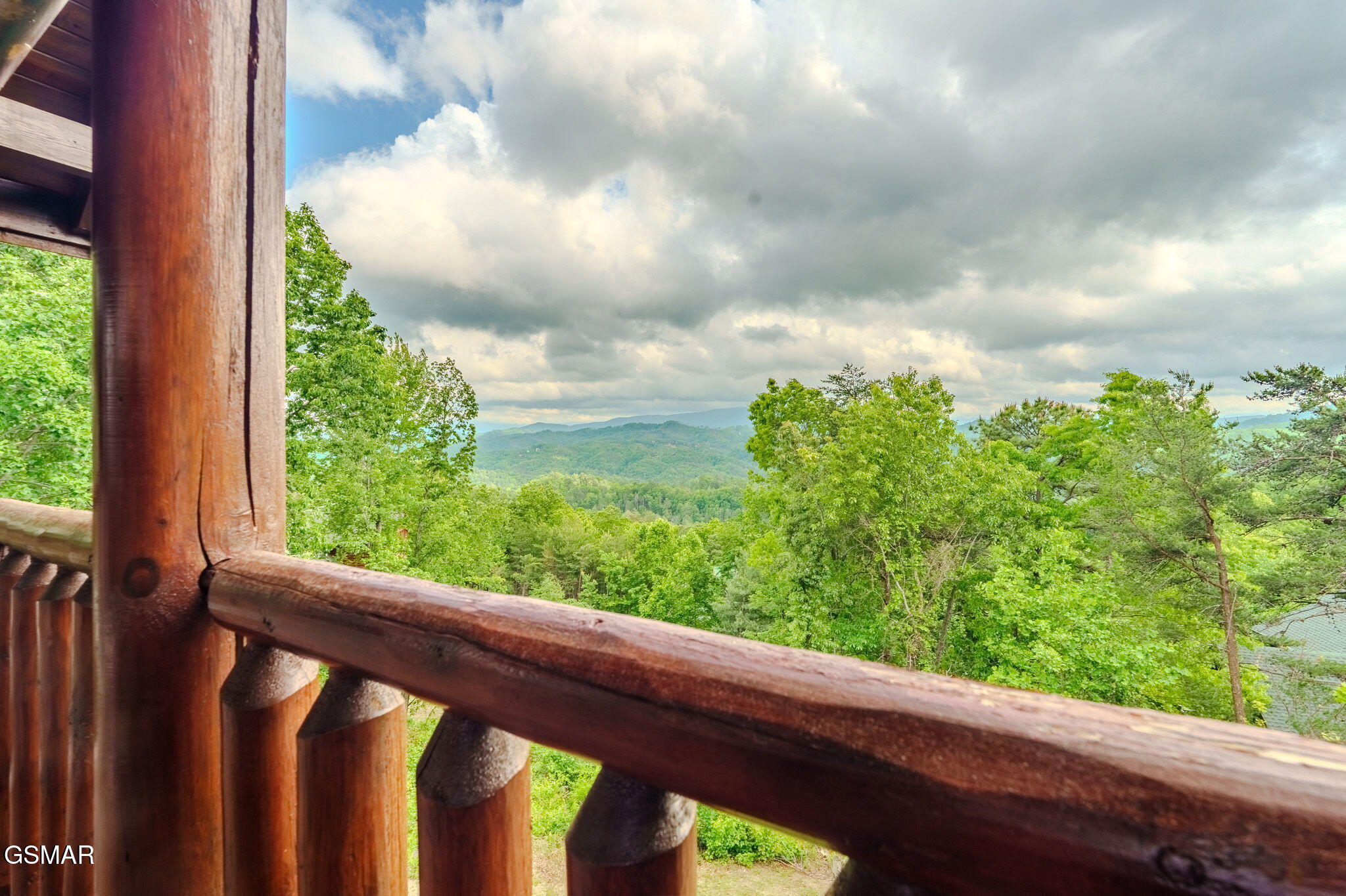 2724 Cats Paw Lane Sevierville TN 37862