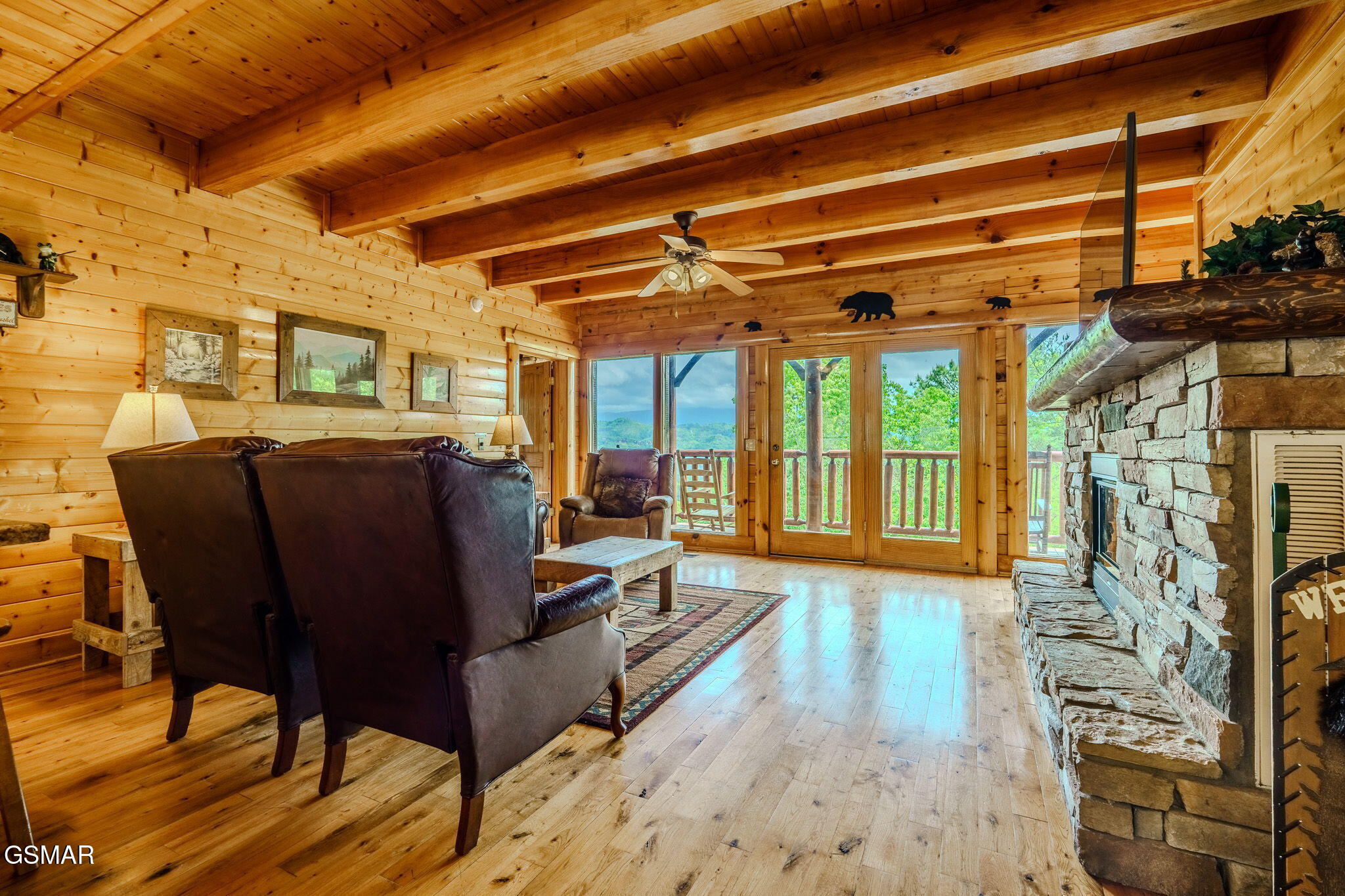 2724 Cats Paw Lane Sevierville TN 37862