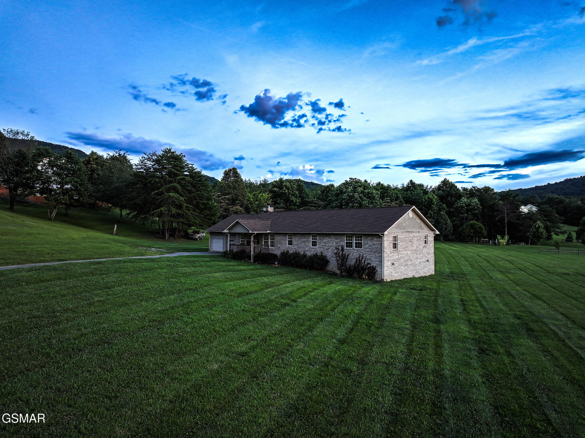 3643 Thomas Cross Road Sevierville TN 37876