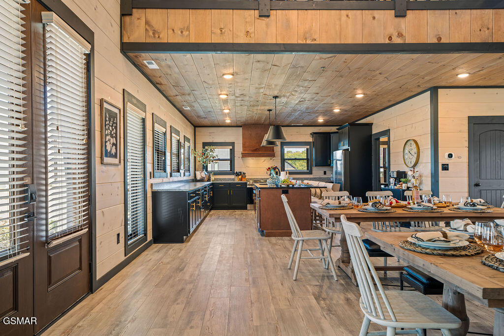 340 Rambling Creek Way Sevierville TN 37862