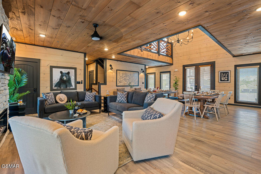 340 Rambling Creek Way Sevierville TN 37862
