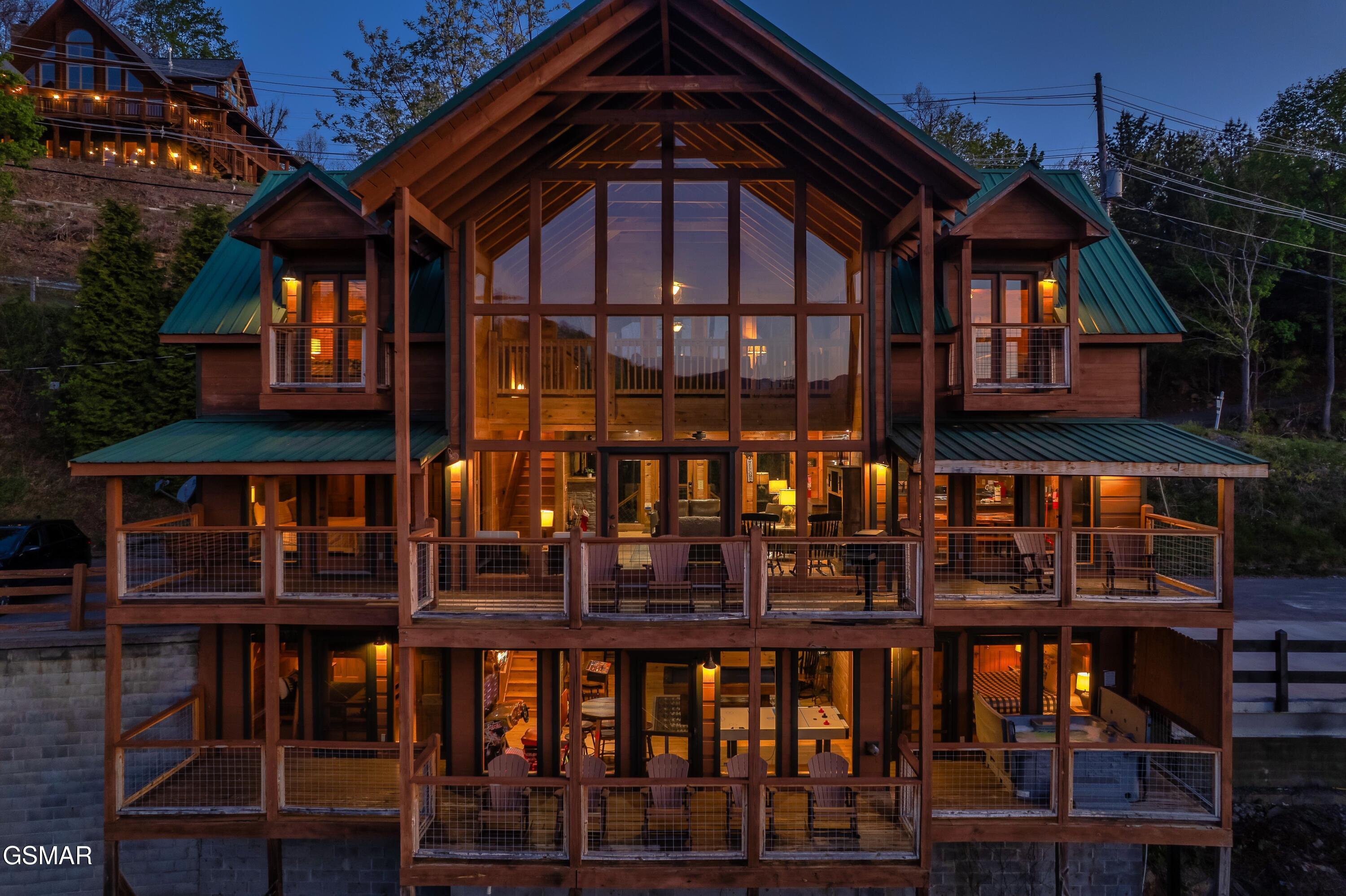 1177 Ski View Gatlinburg TN 37738
