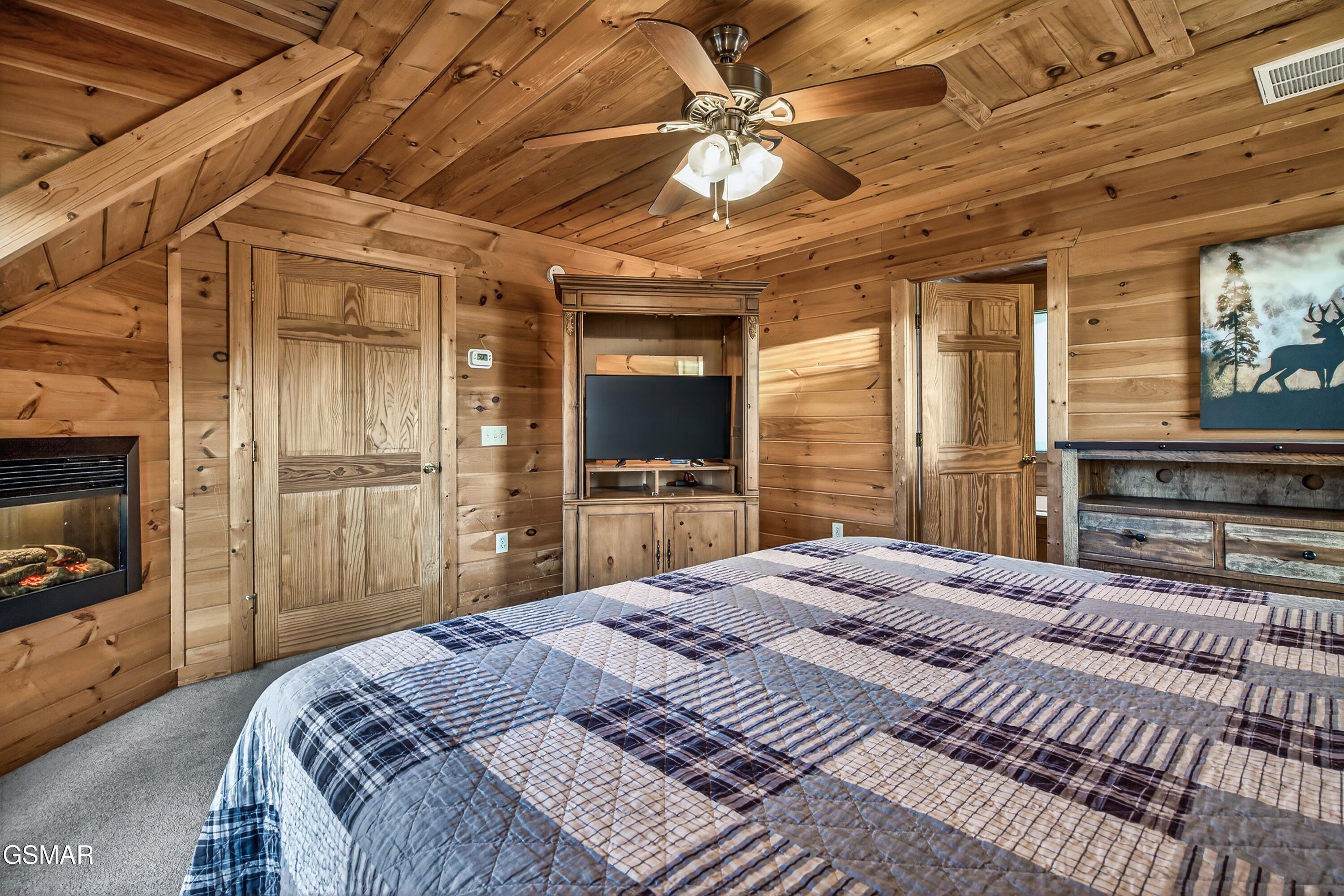 1177 Ski View Gatlinburg TN 37738