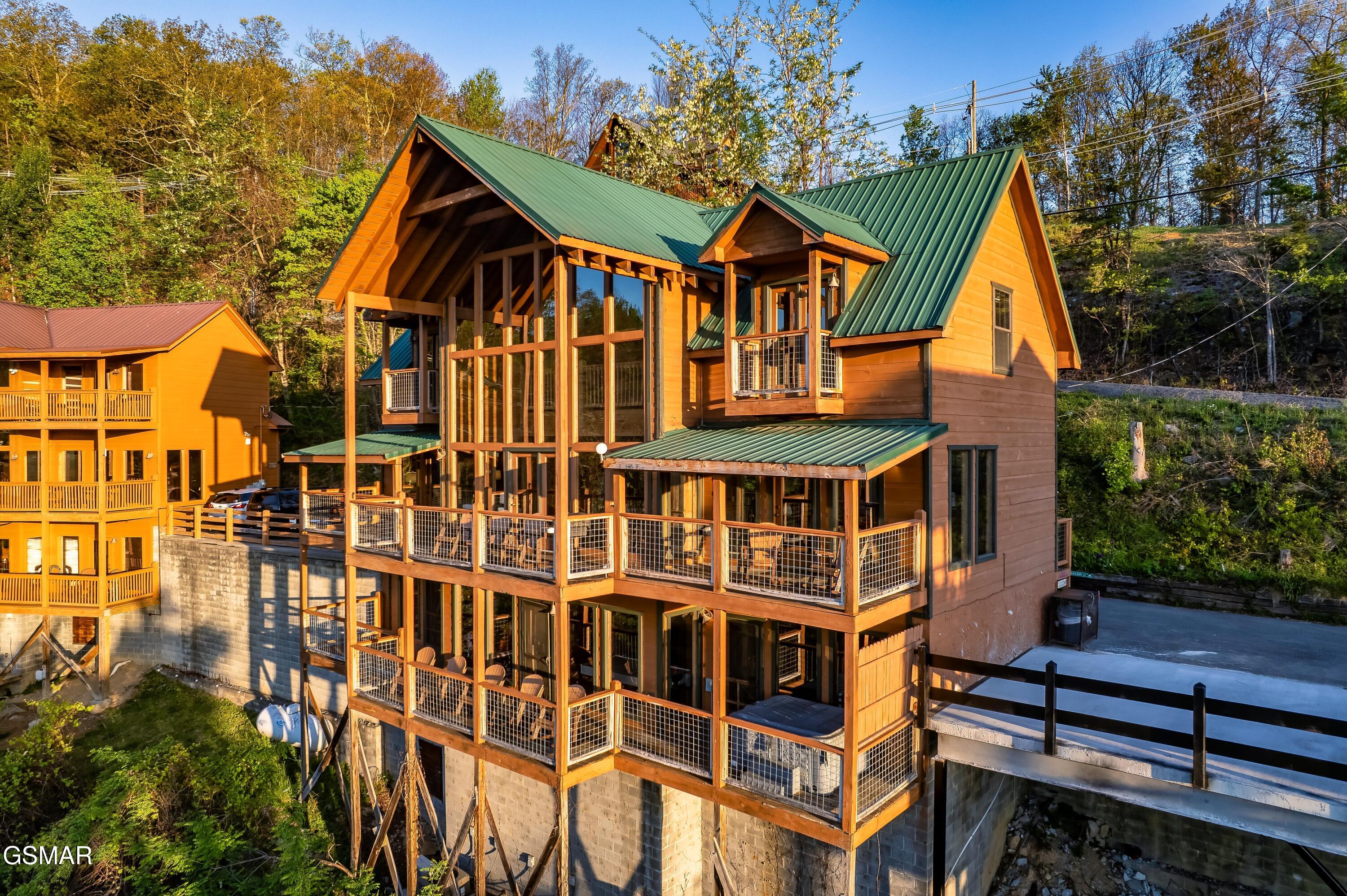 1177 Ski View Gatlinburg TN 37738