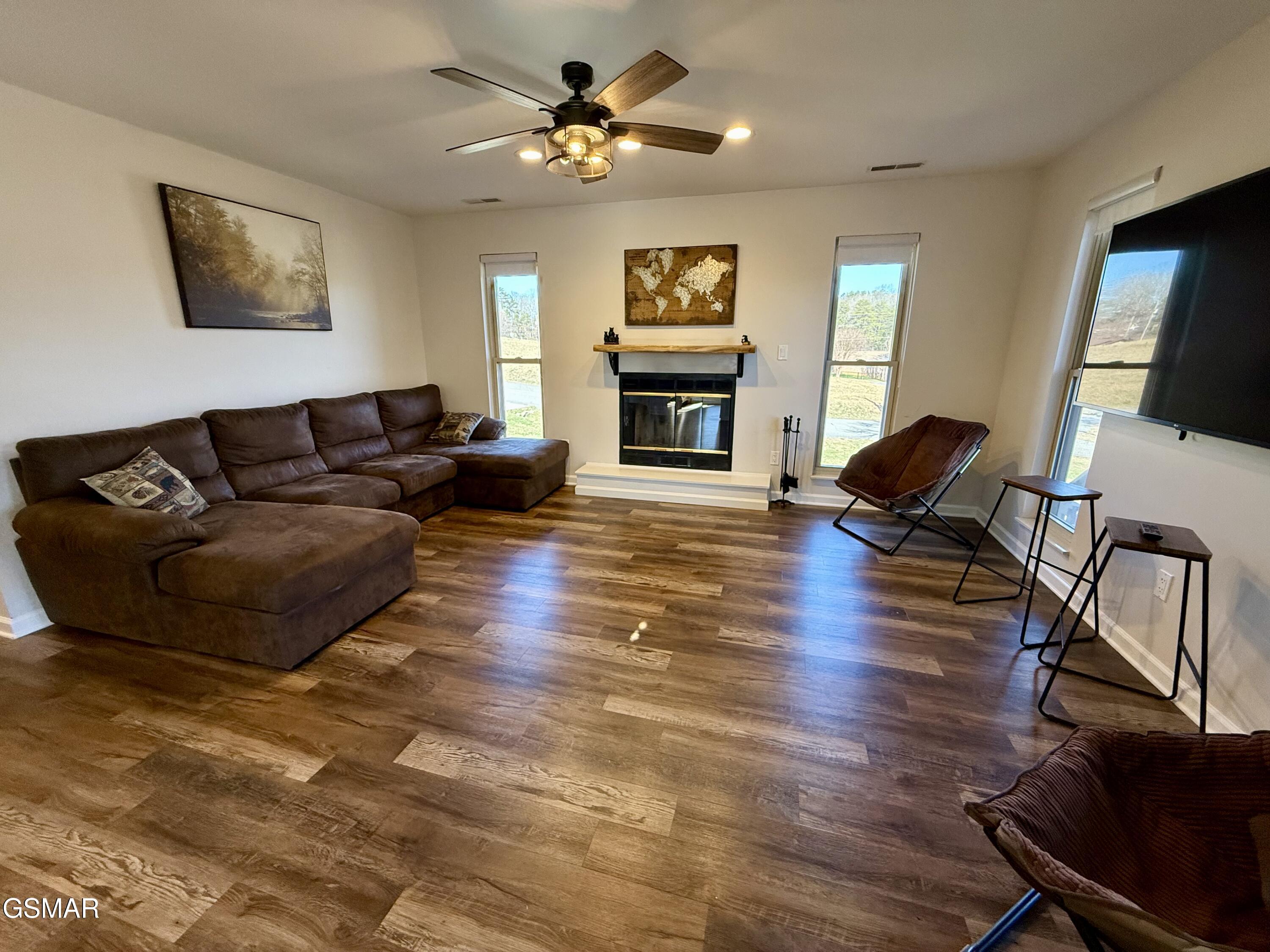 444 Connatser Lane Sevierville TN 37876