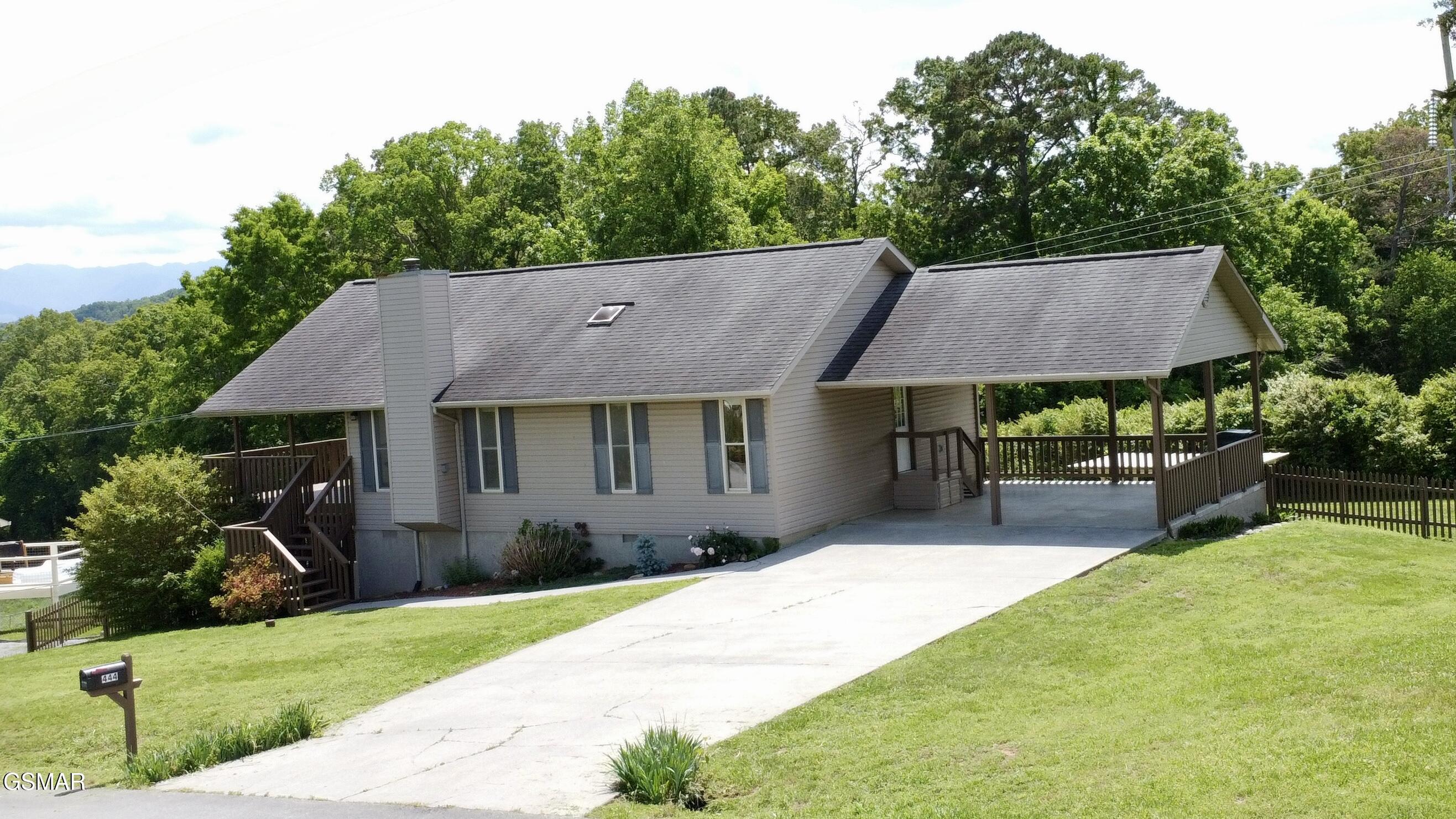 444 Connatser Lane Sevierville TN 37876