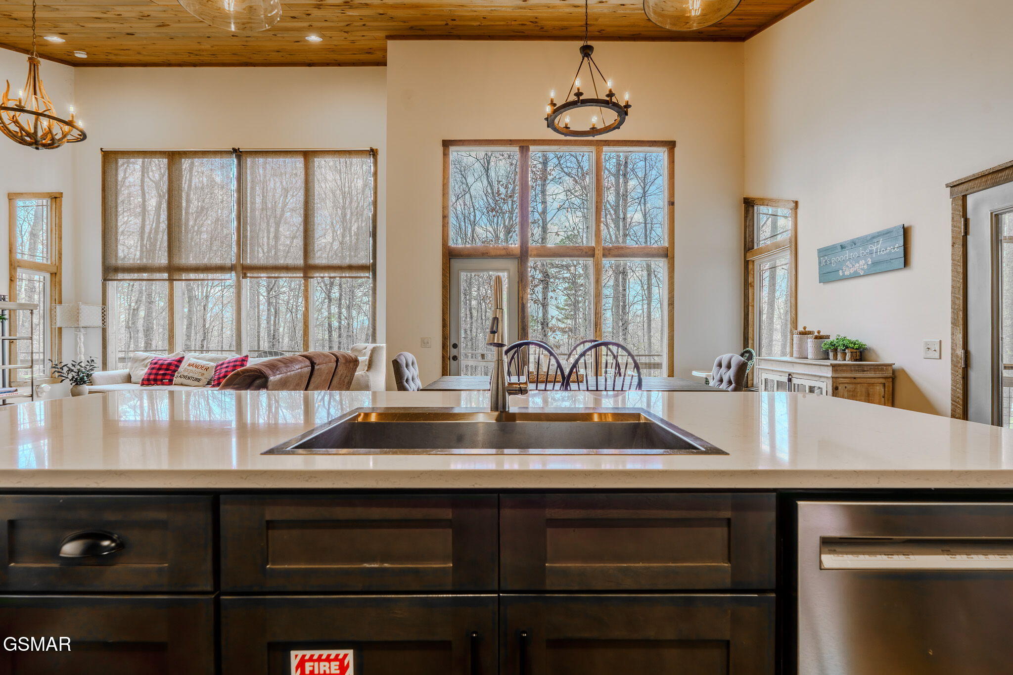 3721 Clabo Mountain Lane Sevierville TN 37862