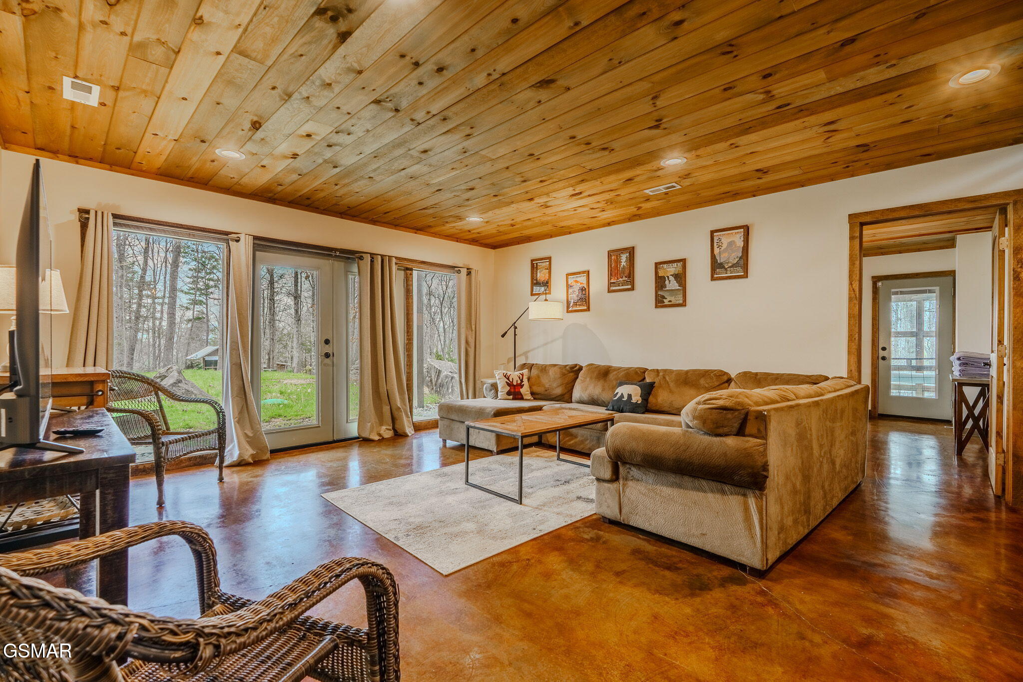 3721 Clabo Mountain Lane Sevierville TN 37862