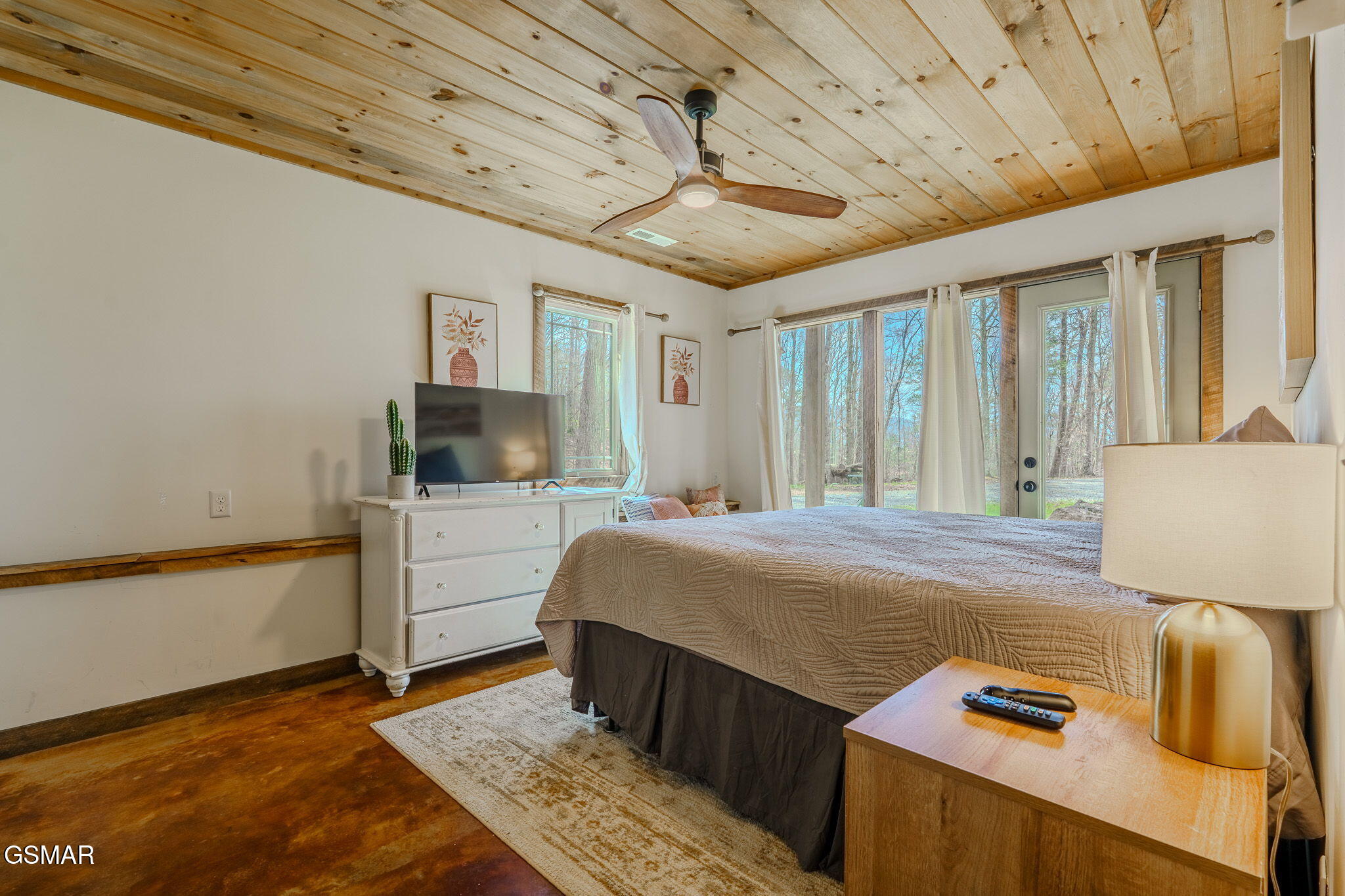 3721 Clabo Mountain Lane Sevierville TN 37862