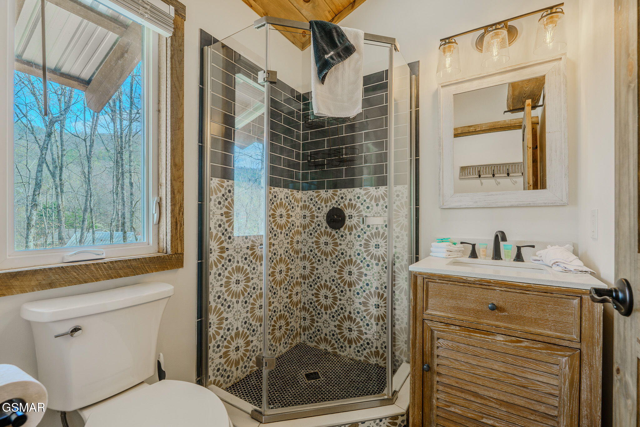 3721 Clabo Mountain Lane Sevierville TN 37862