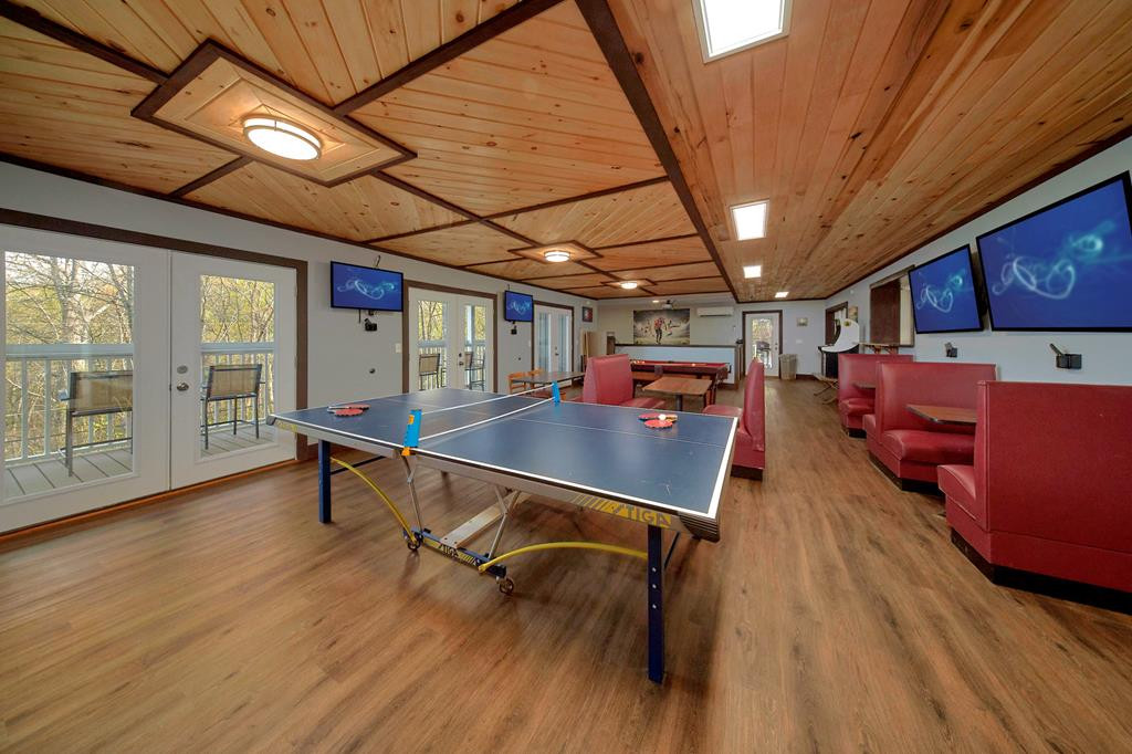 1106 Tanrac Trail Gatlinburg TN 37738