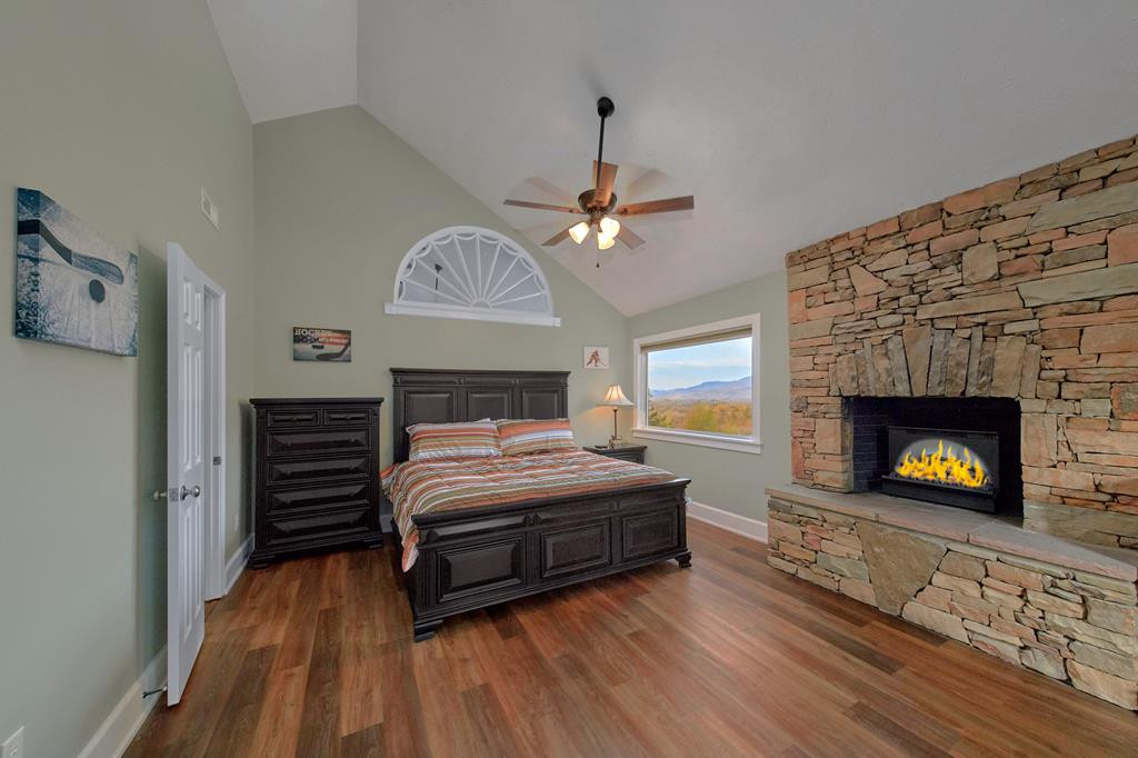 1106 Tanrac Trail Gatlinburg TN 37738