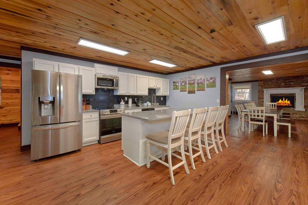 1106 Tanrac Trail Gatlinburg TN 37738