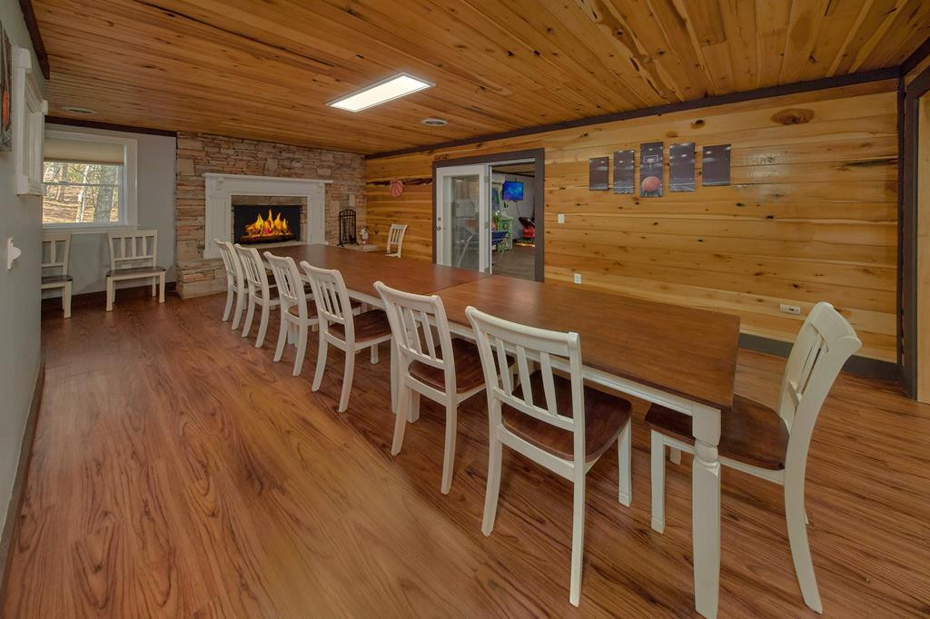 1106 Tanrac Trail Gatlinburg TN 37738