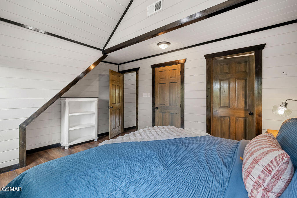 1611 White Halo Court Sevierville TN 37876
