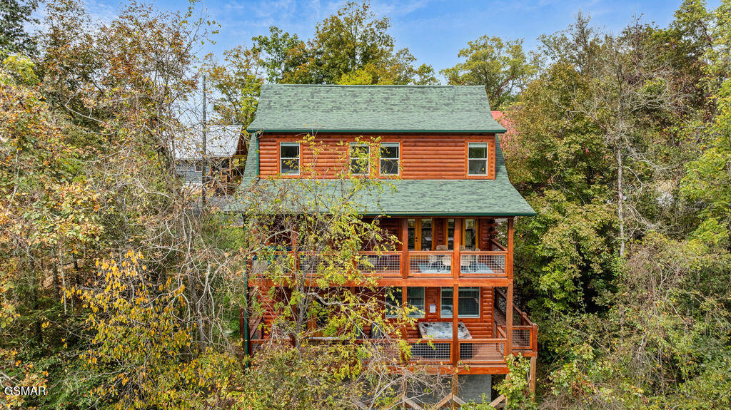1611 White Halo Court Sevierville TN 37876