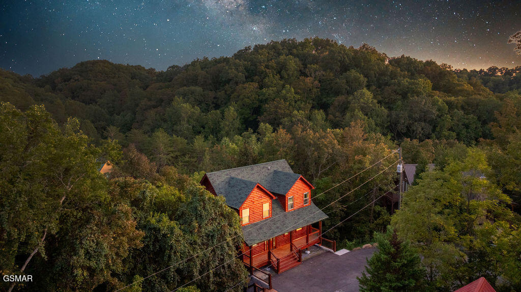 1611 White Halo Court Sevierville TN 37876