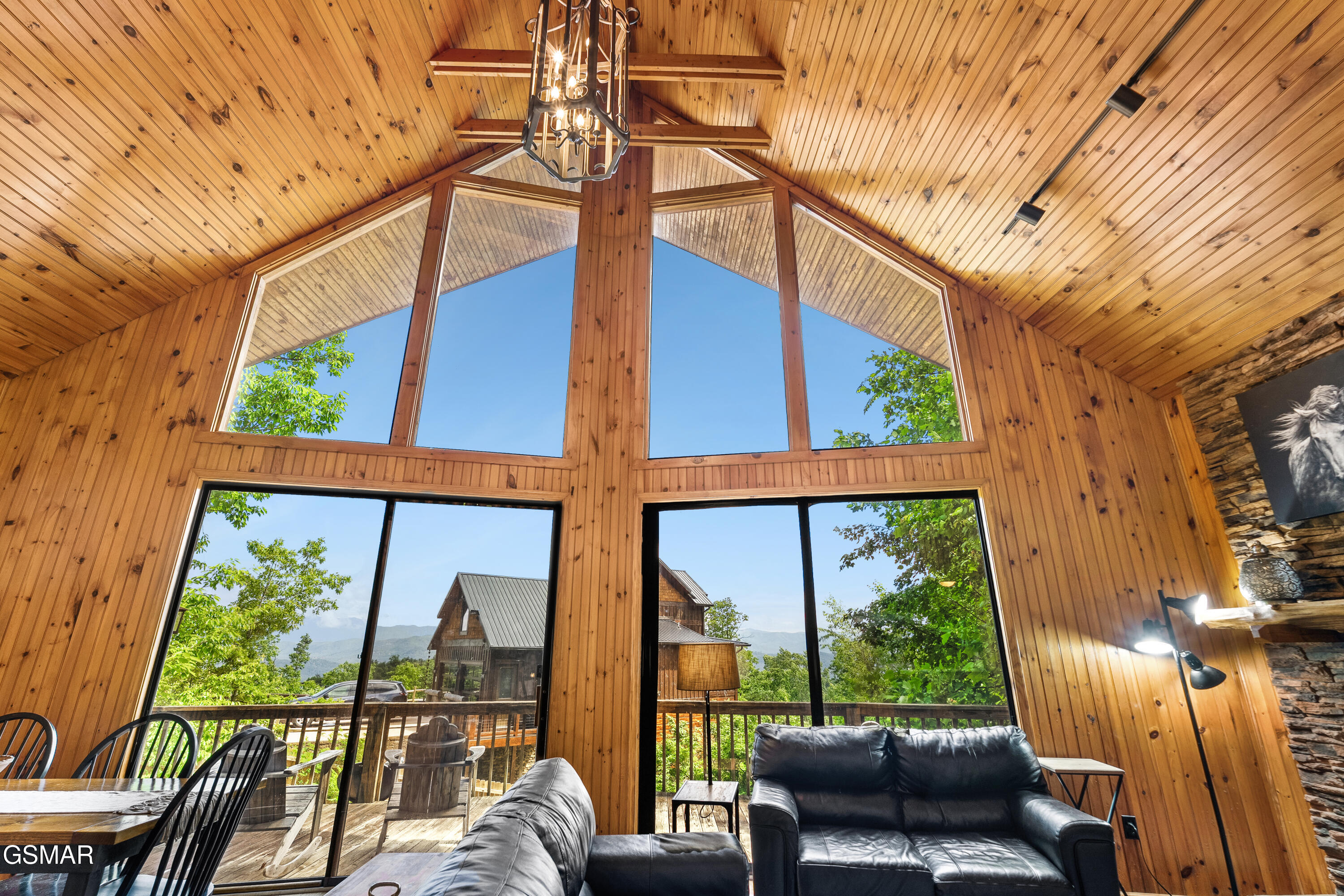 2295 Bluff Mountain Road Sevierville TN 37876