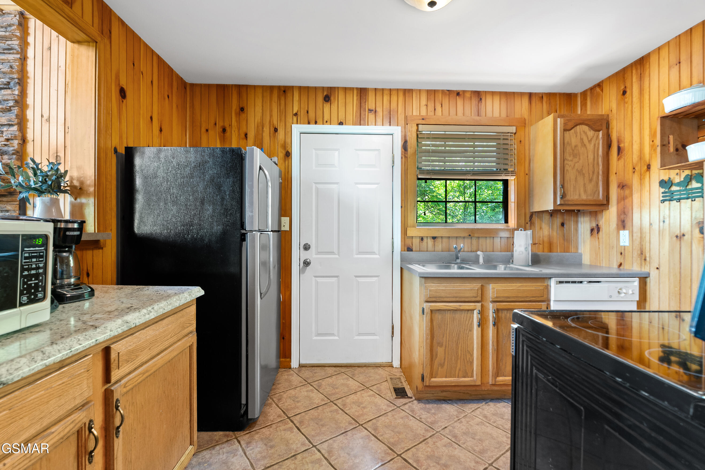 2295 Bluff Mountain Road Sevierville TN 37876