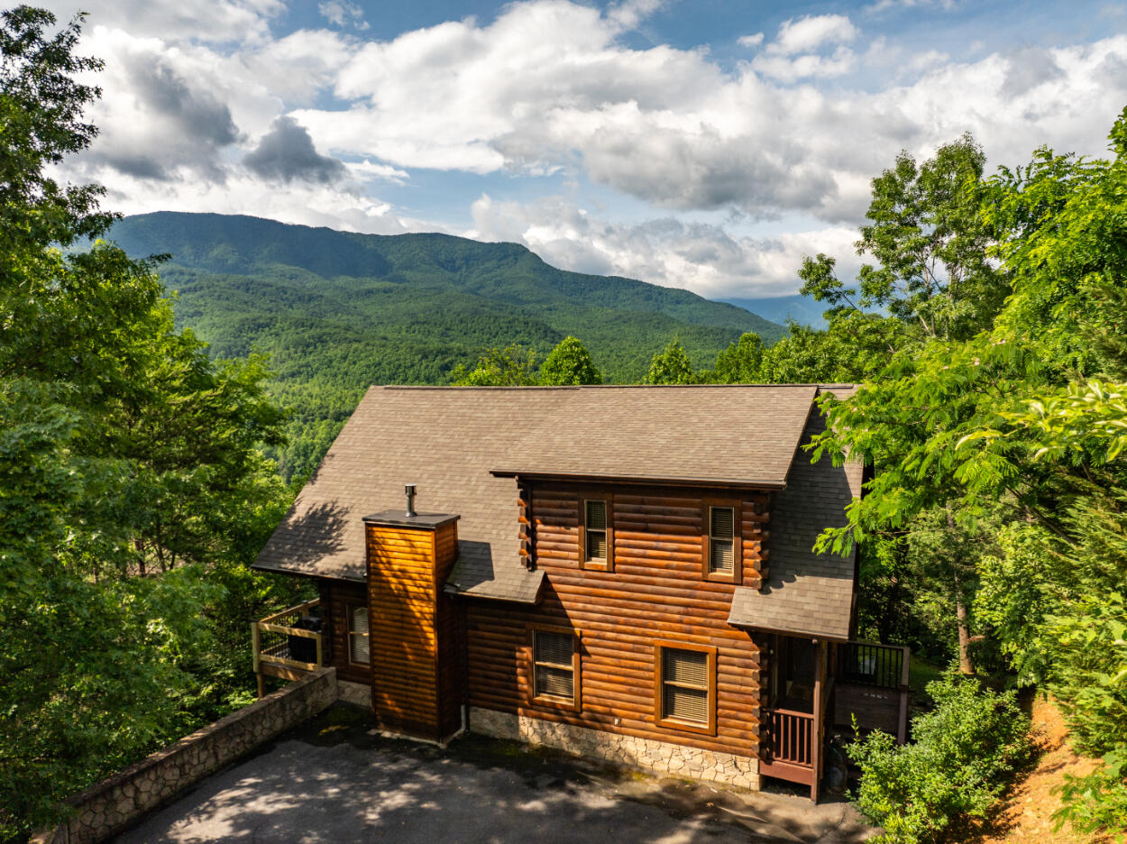 3902 Duck Hollow Road Gatlinburg TN 37738