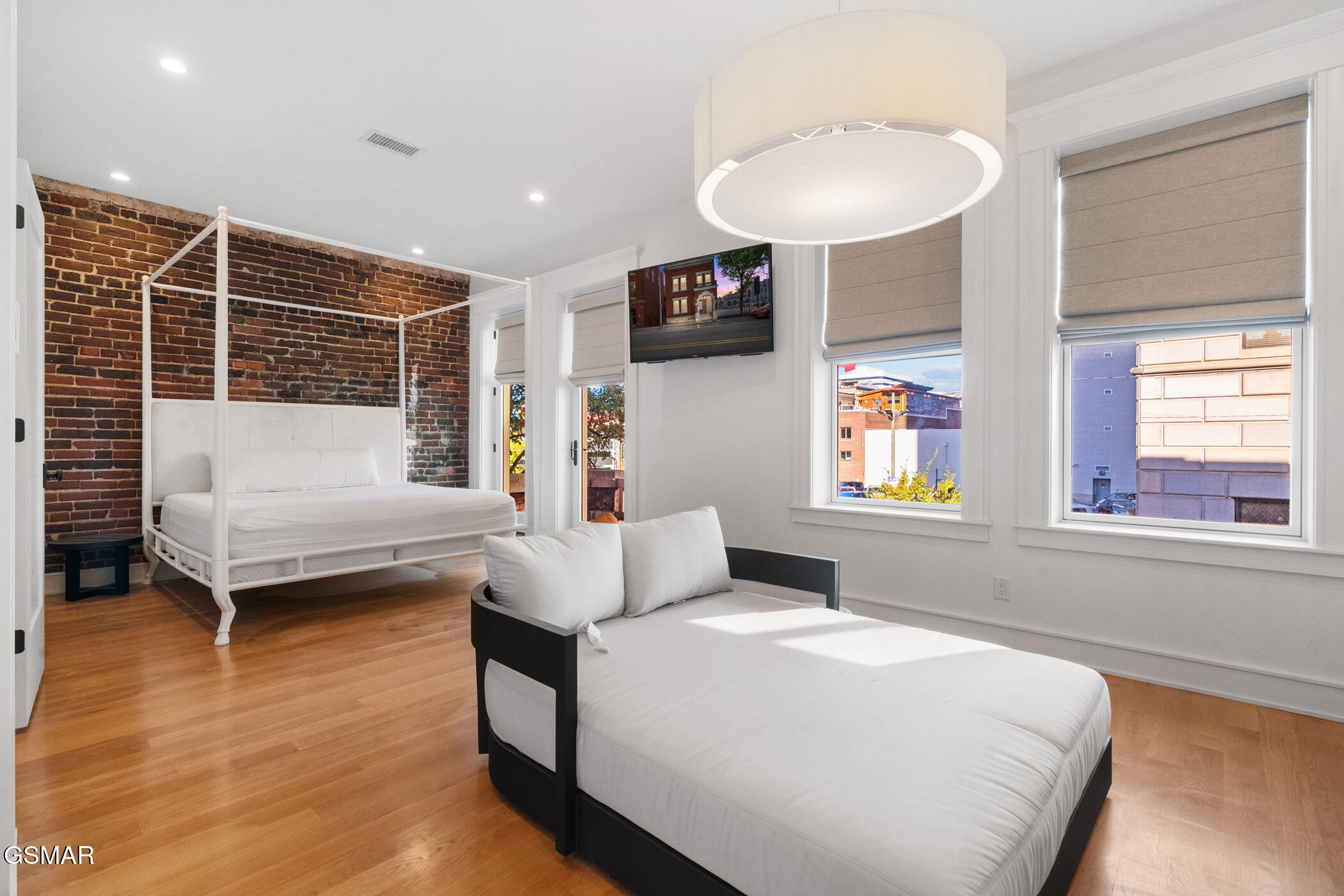 406 W Church Avenue Knoxville TN 37902