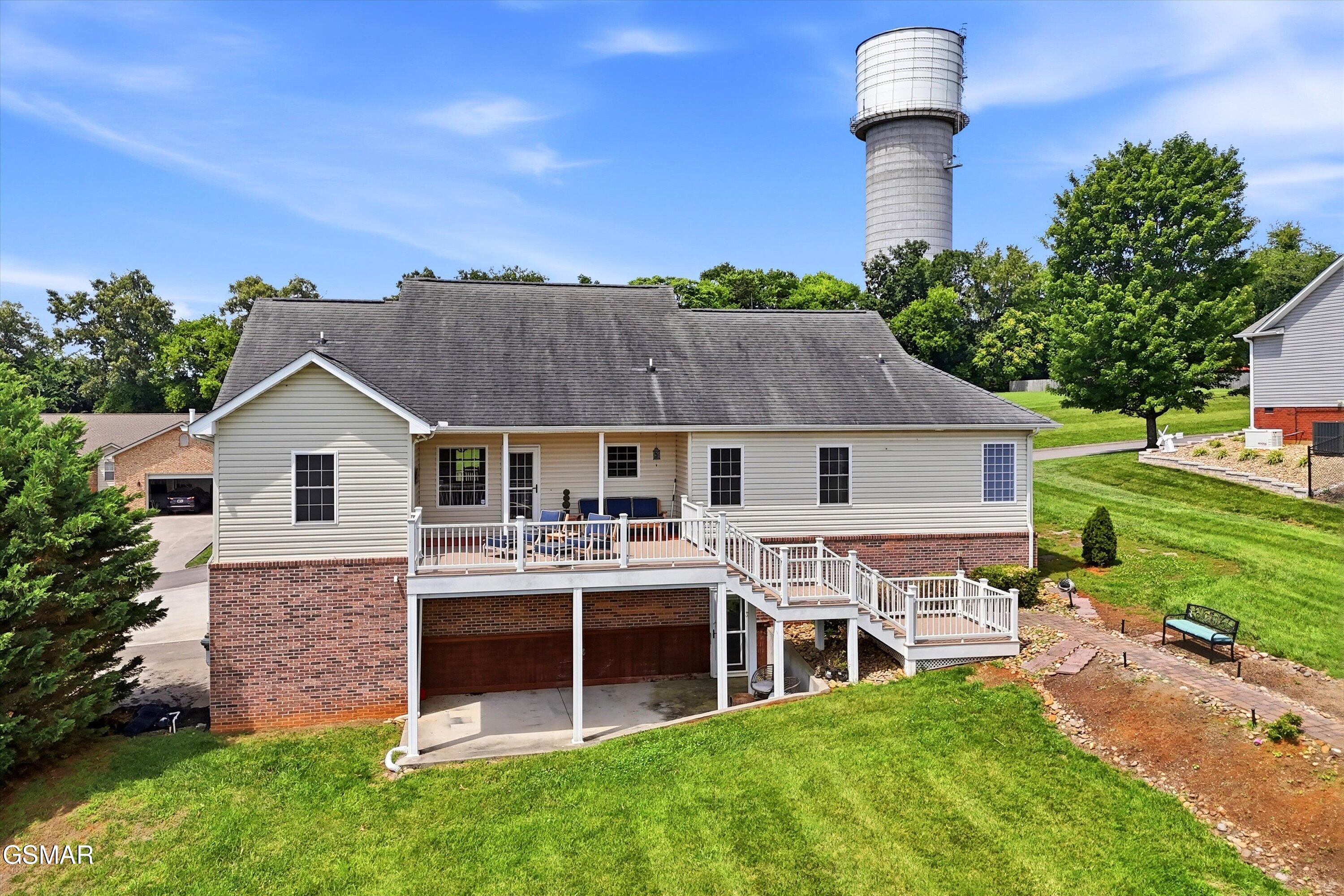 2605 Covington Circle Sevierville TN 37876