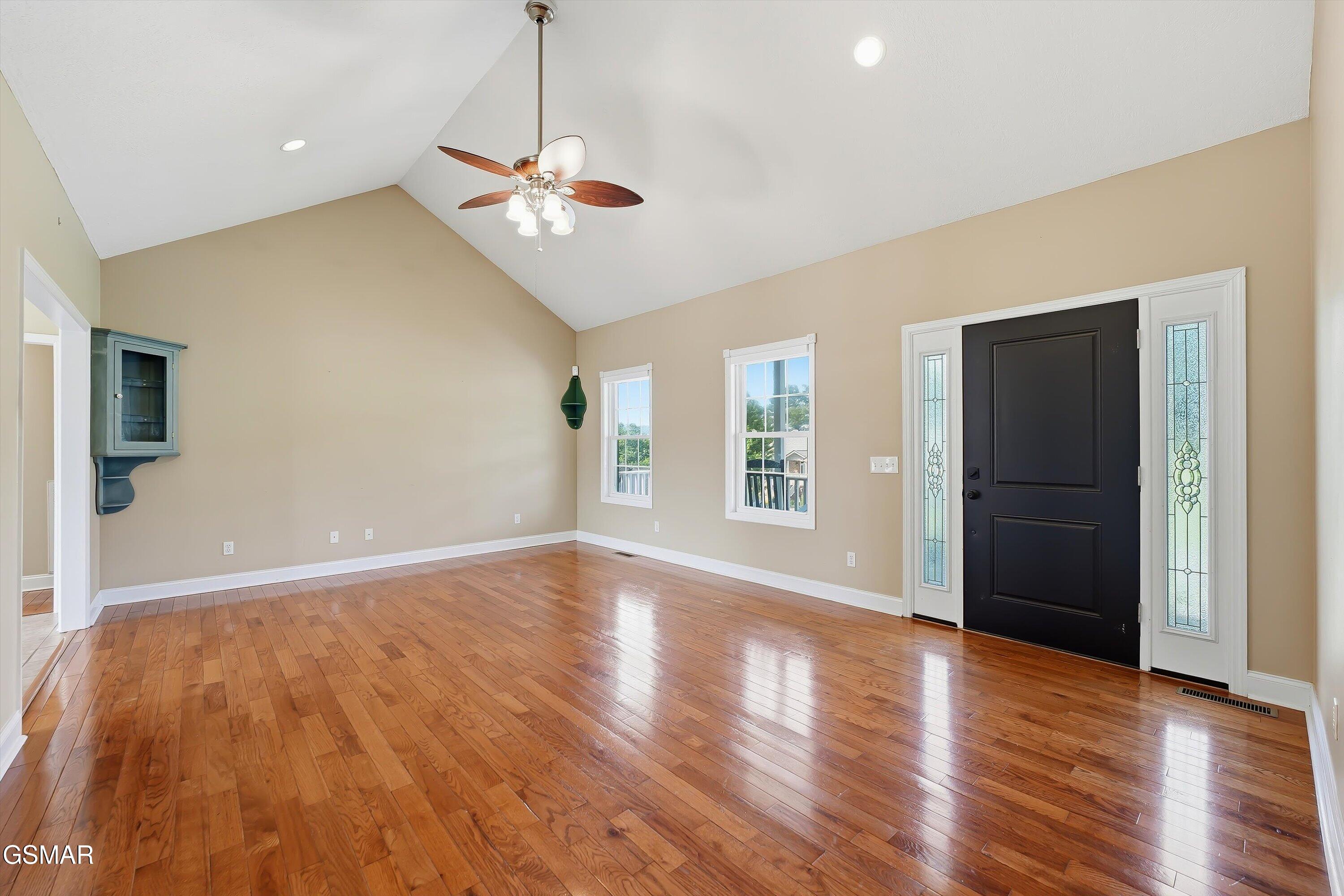 2605 Covington Circle Sevierville TN 37876