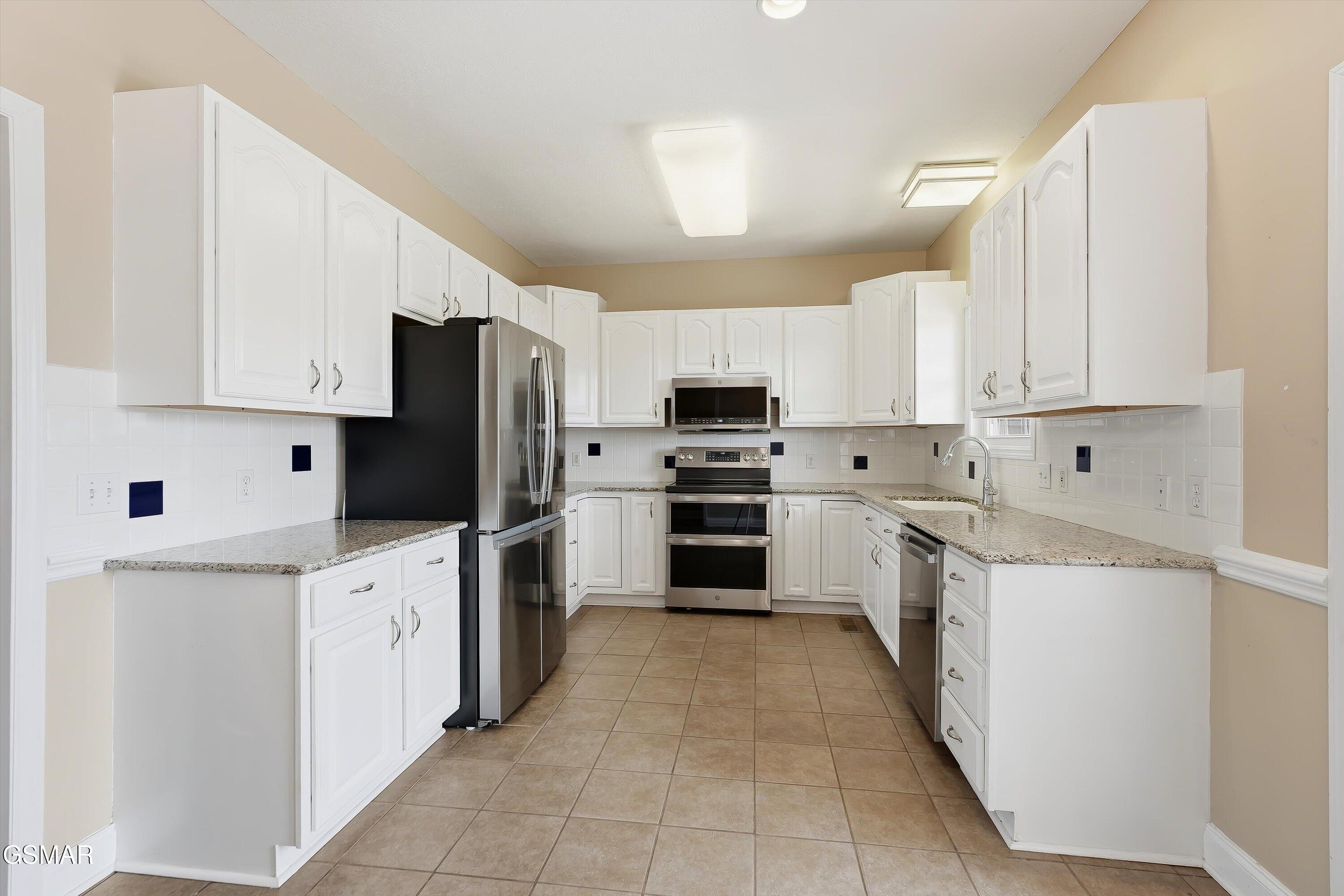 2605 Covington Circle Sevierville TN 37876