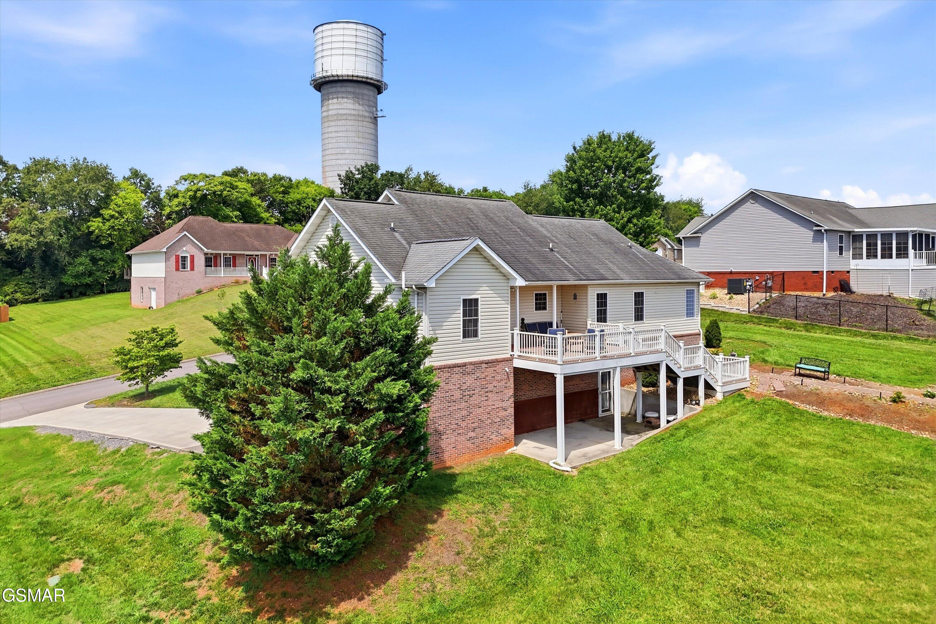 2605 Covington Circle Sevierville TN 37876