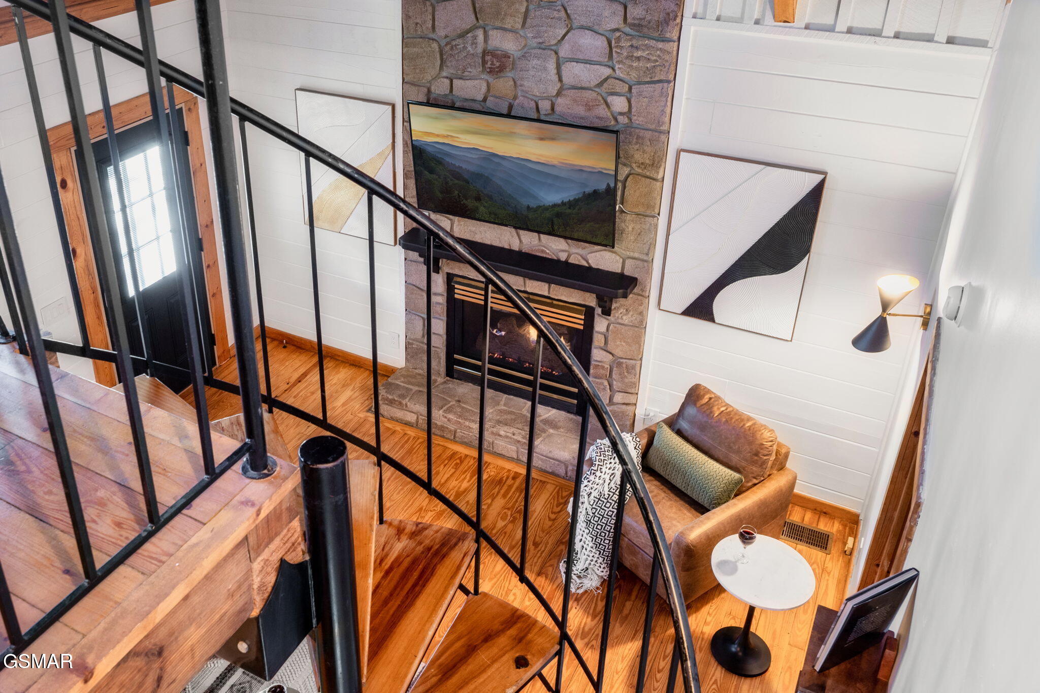 1008 Walini Way Sevierville TN 37876